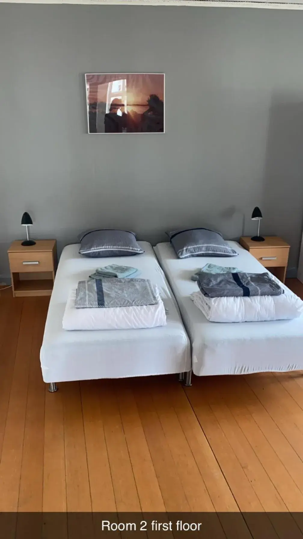 Double Room with Shared Bathroom in Byens Bed and Bath Double Room with Shared Bathroom in Byens Bed and Bath