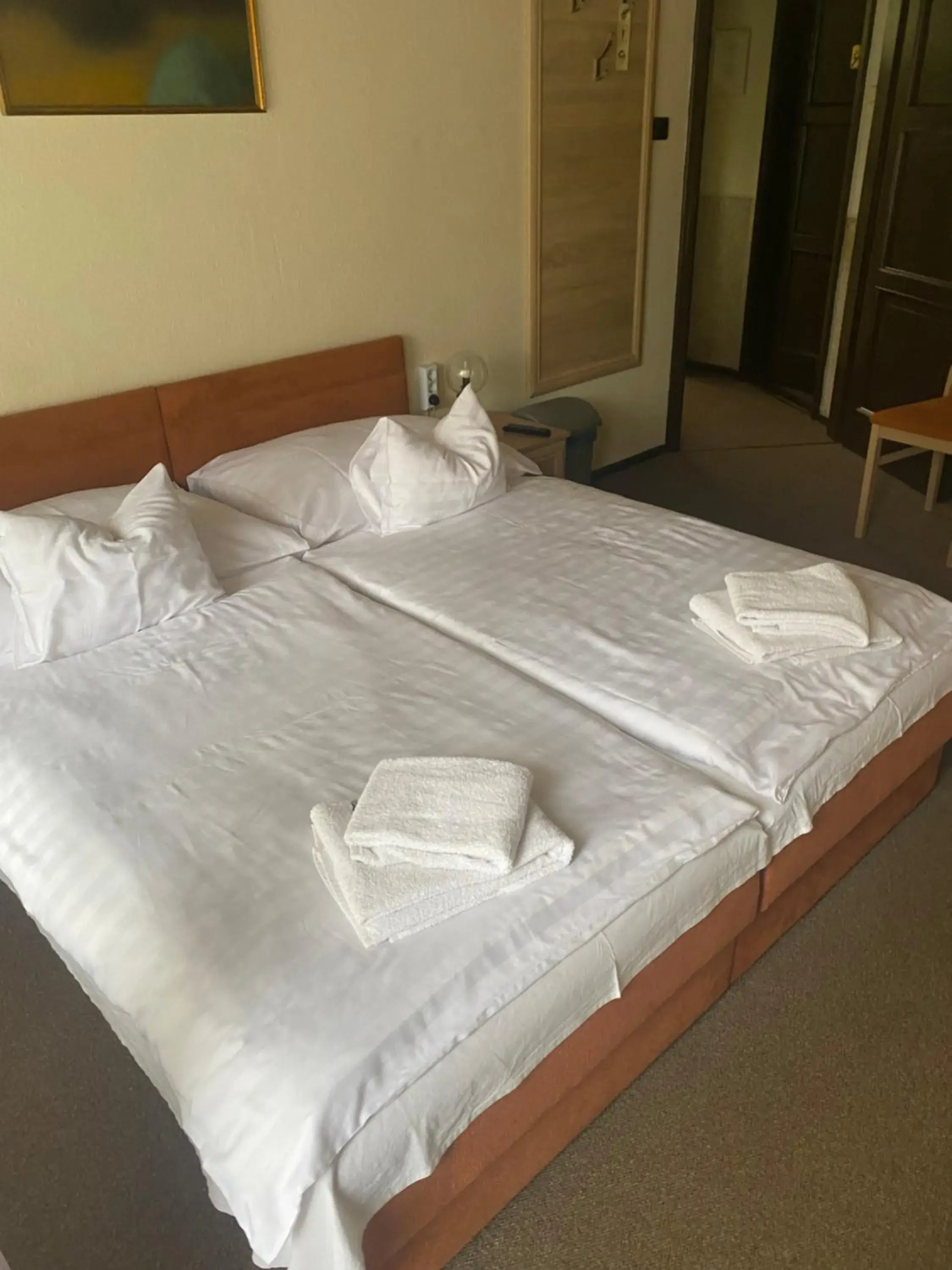 Bedroom, Bed in Hotel Molnár Bedroom, Bed in Hotel Molnár