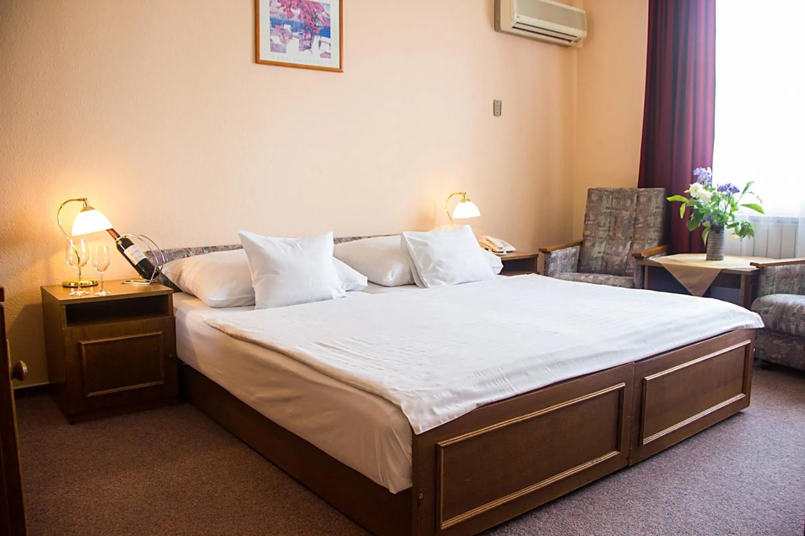 Bedroom, Bed in Hotel Molnár