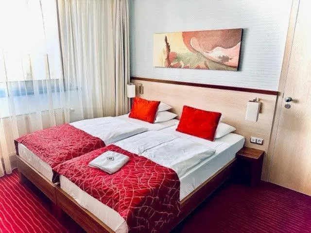 Standard Twin Room in Hotel Famulus