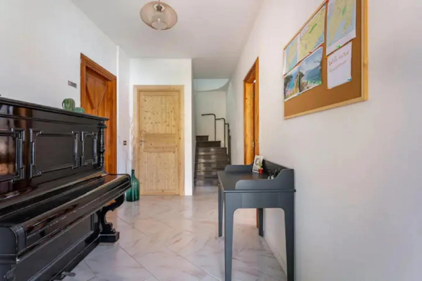 Lobby or reception in Villa Mariel Suites & Apartment