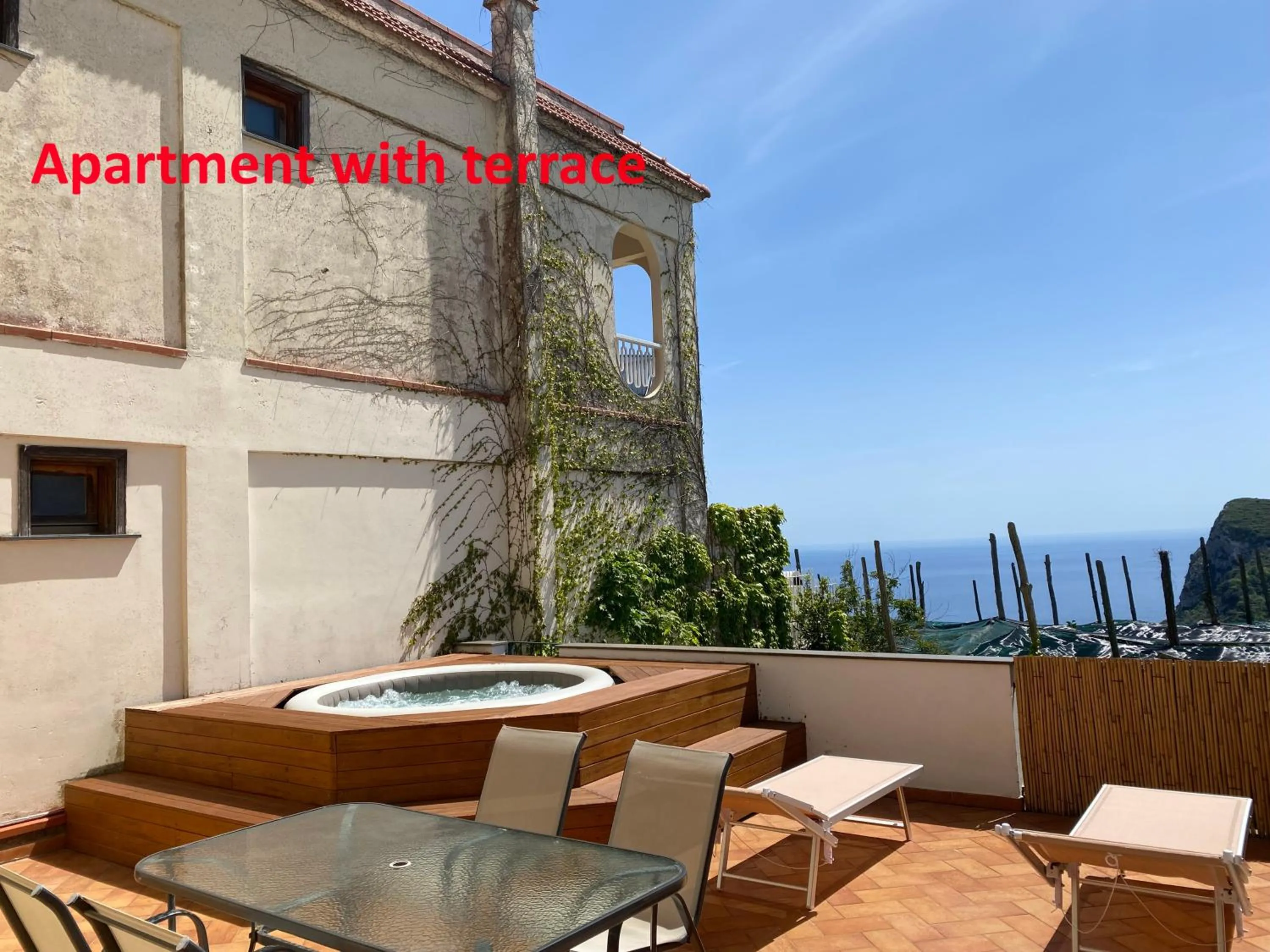 Balcony/Terrace in Villa Mariel Suites & Apartment