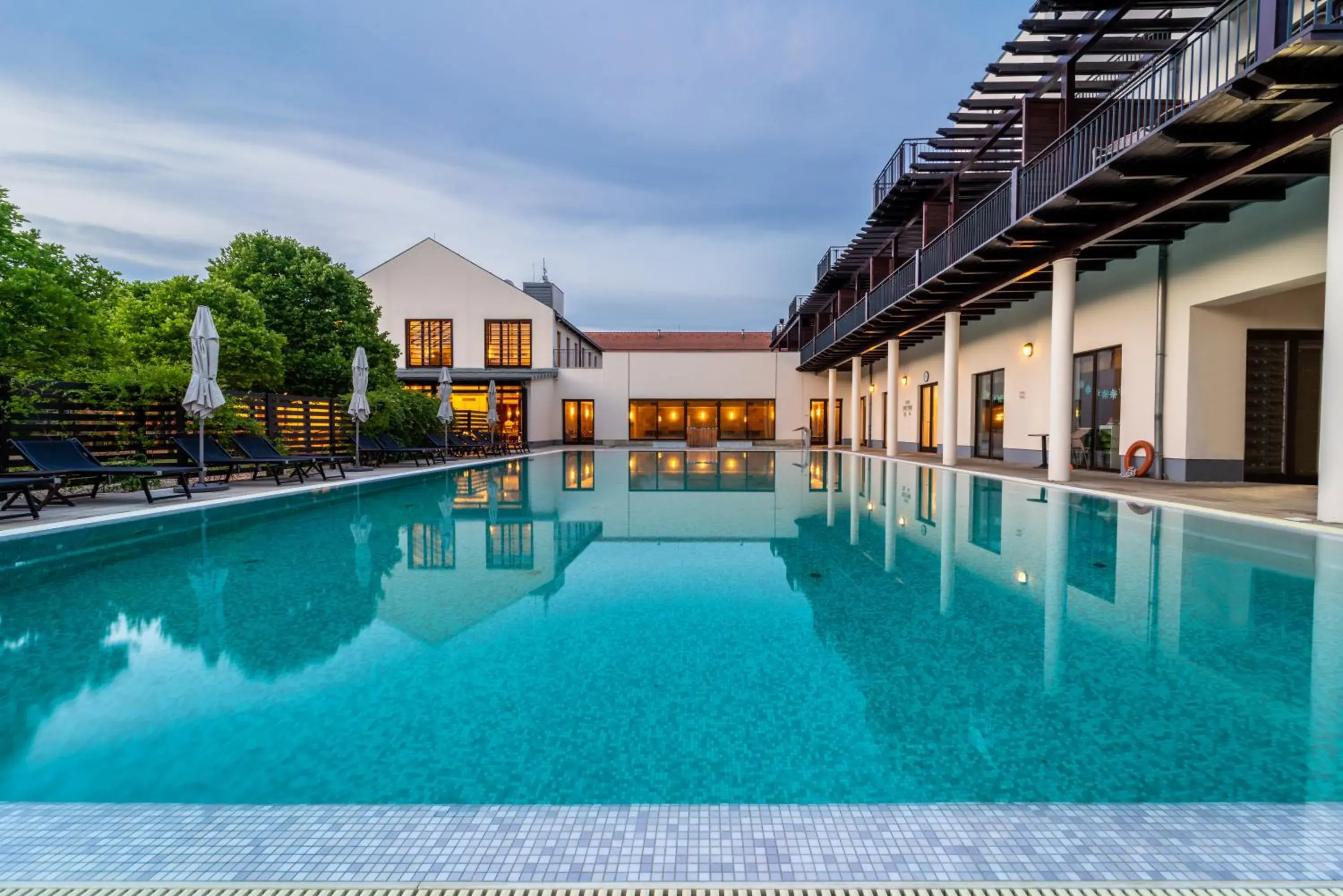 Property building in Tisza Balneum Hotel Property building in Tisza Balneum Hotel