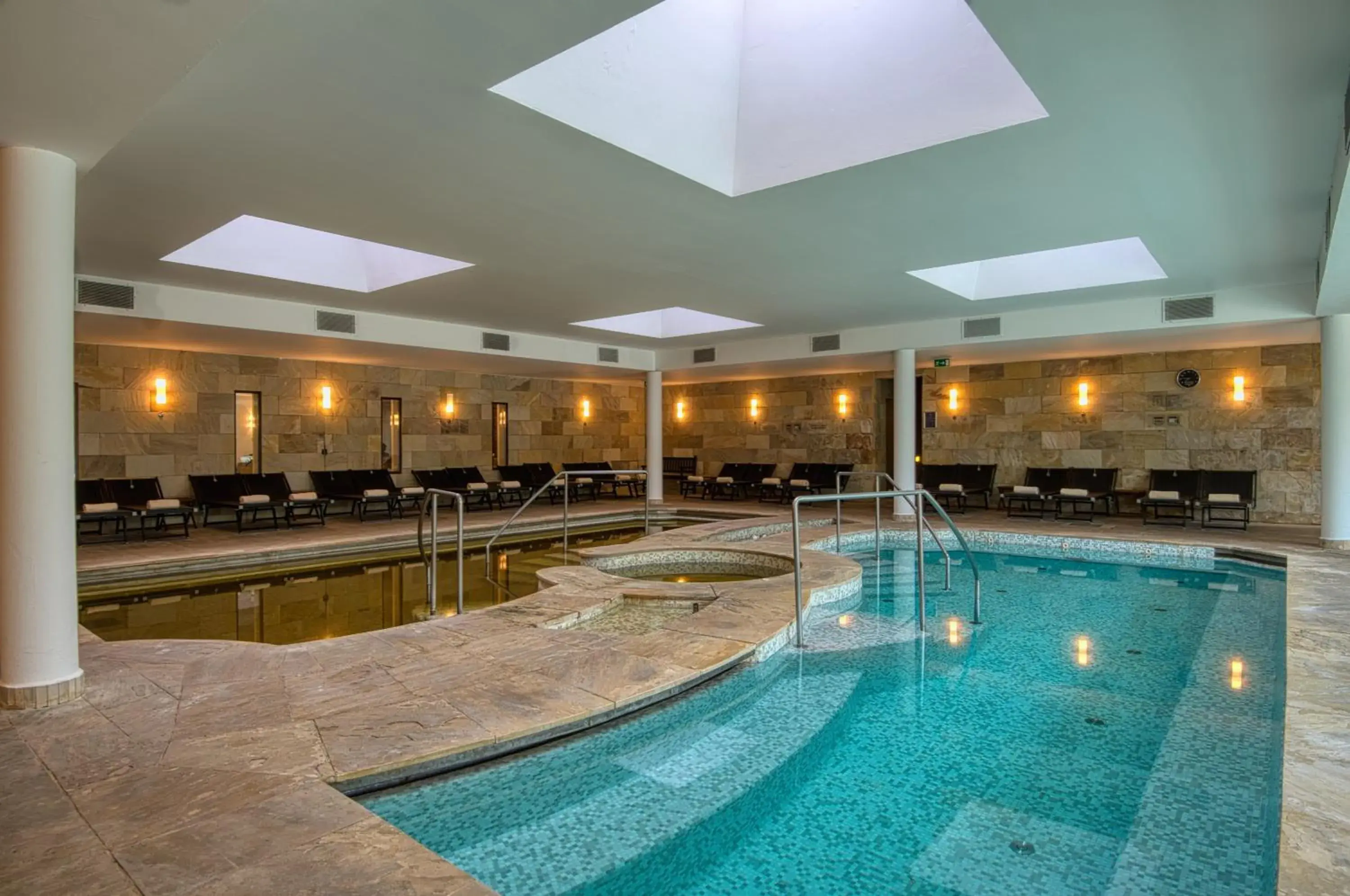 Swimming pool in Tisza Balneum Hotel Swimming pool in Tisza Balneum Hotel