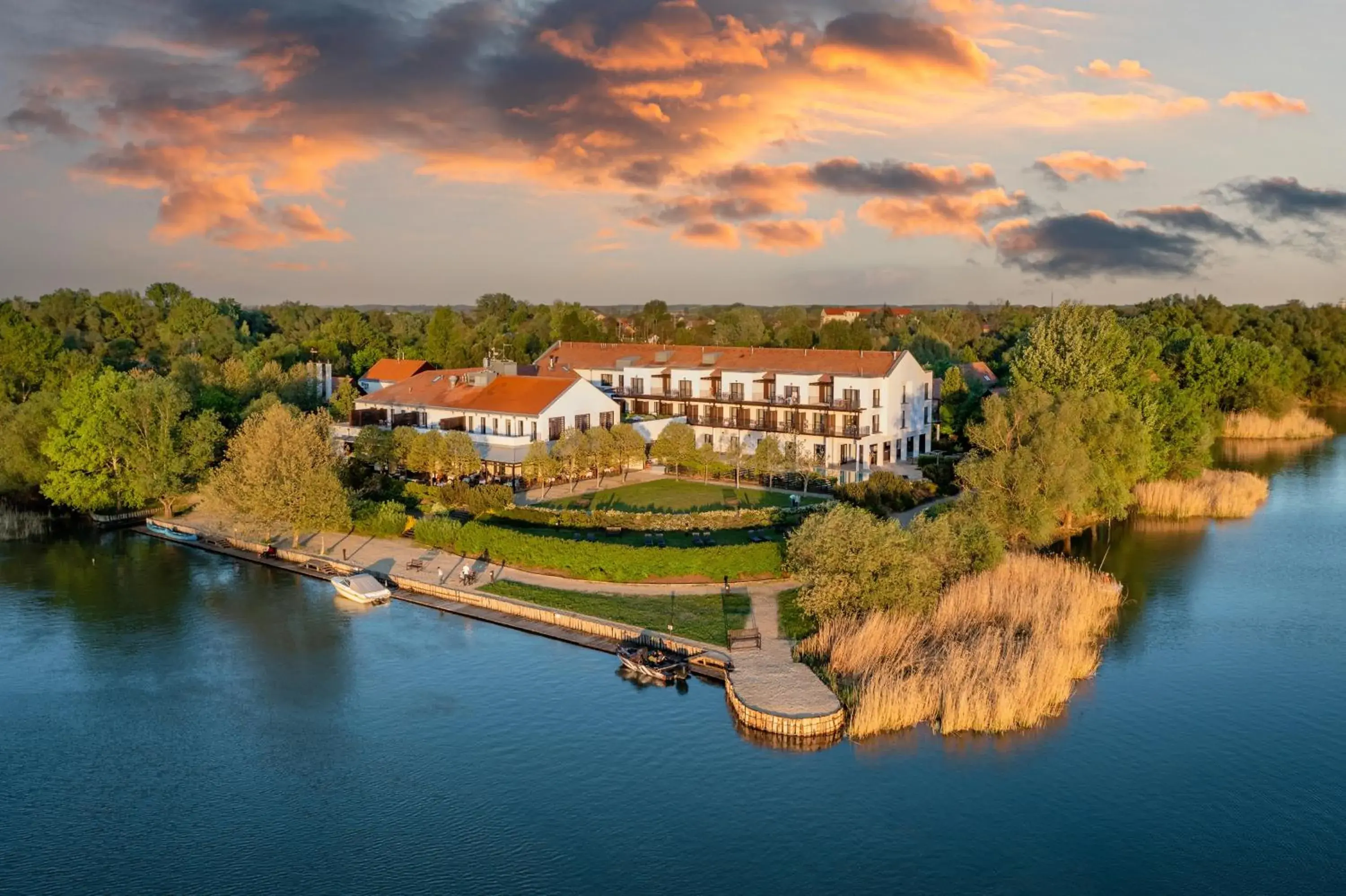 Tisza Balneum Hotel Tisza Balneum Hotel