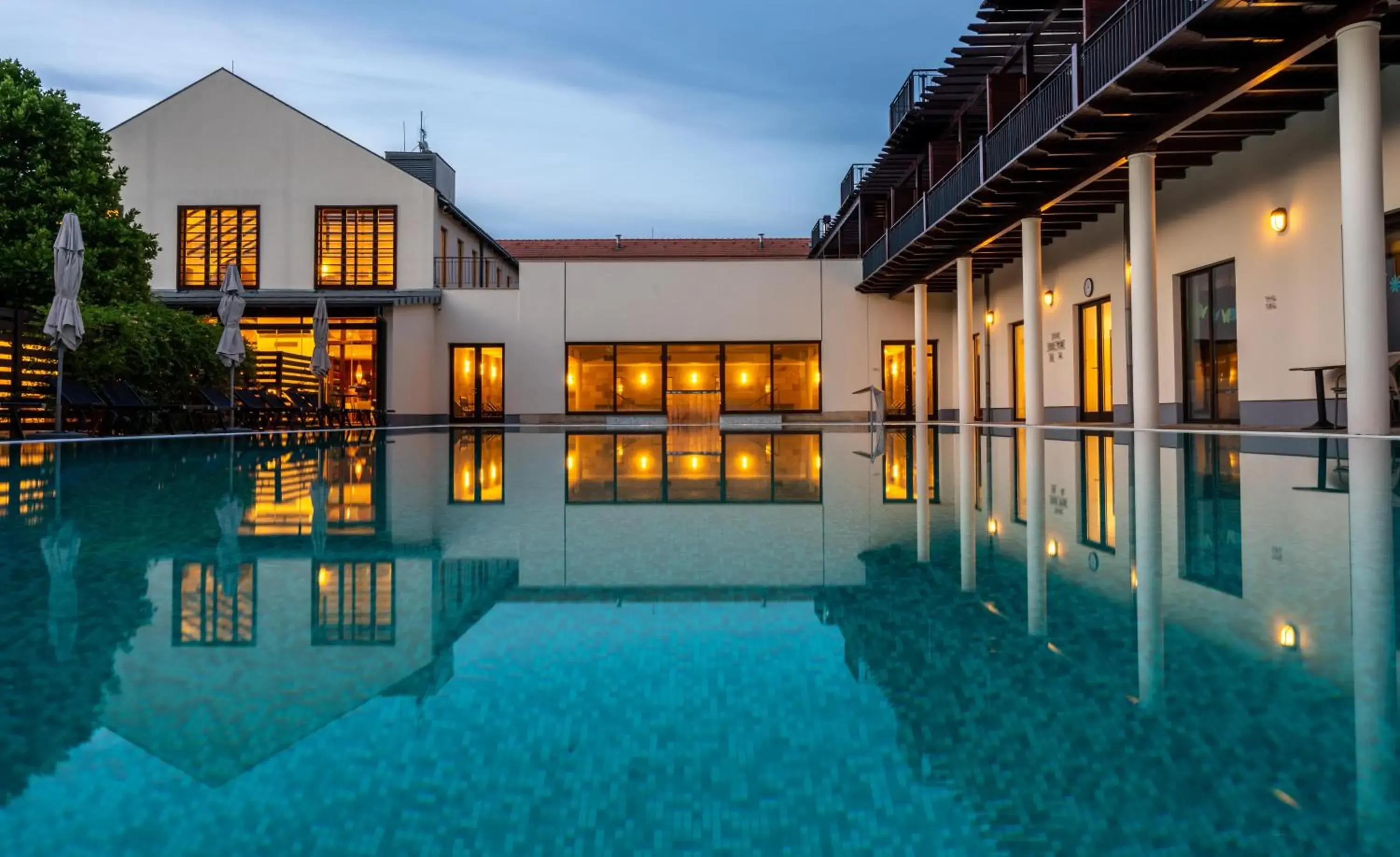 Property building in Tisza Balneum Hotel Property building in Tisza Balneum Hotel