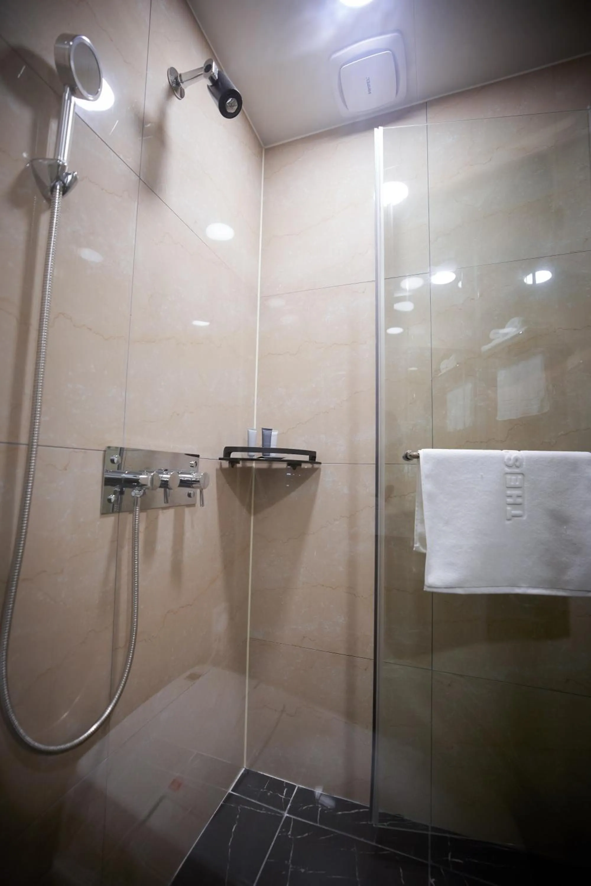 Bathroom in Hotel The Star