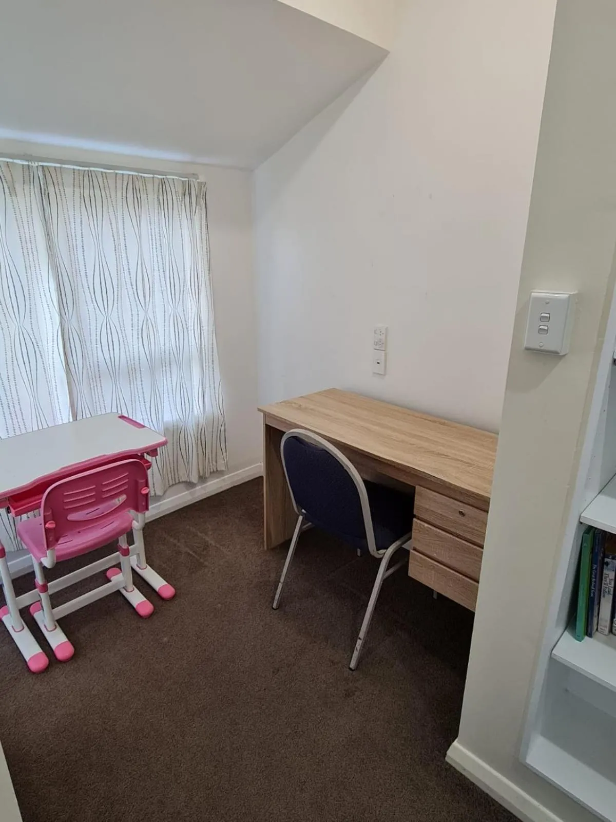 Hidden Gem and Entire Bungalow in Central hutt