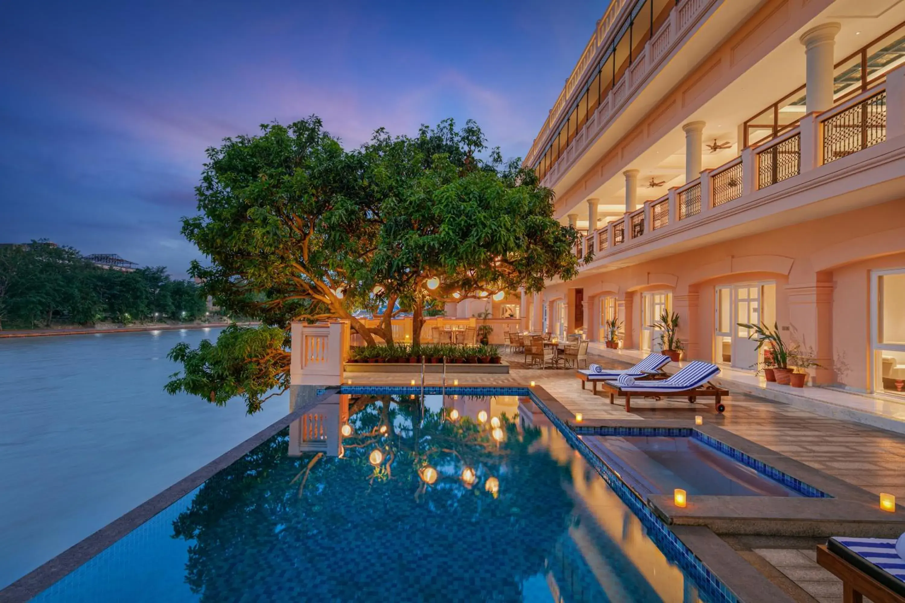 Swimming pool in Pilibhit House, Haridwar – IHCL SeleQtions Swimming pool in Pilibhit House, Haridwar – IHCL SeleQtions