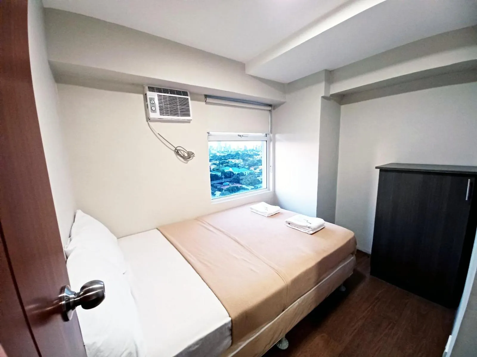 Three-Bedroom Suite in Gilmore Tower Suites By SMS Hospitality