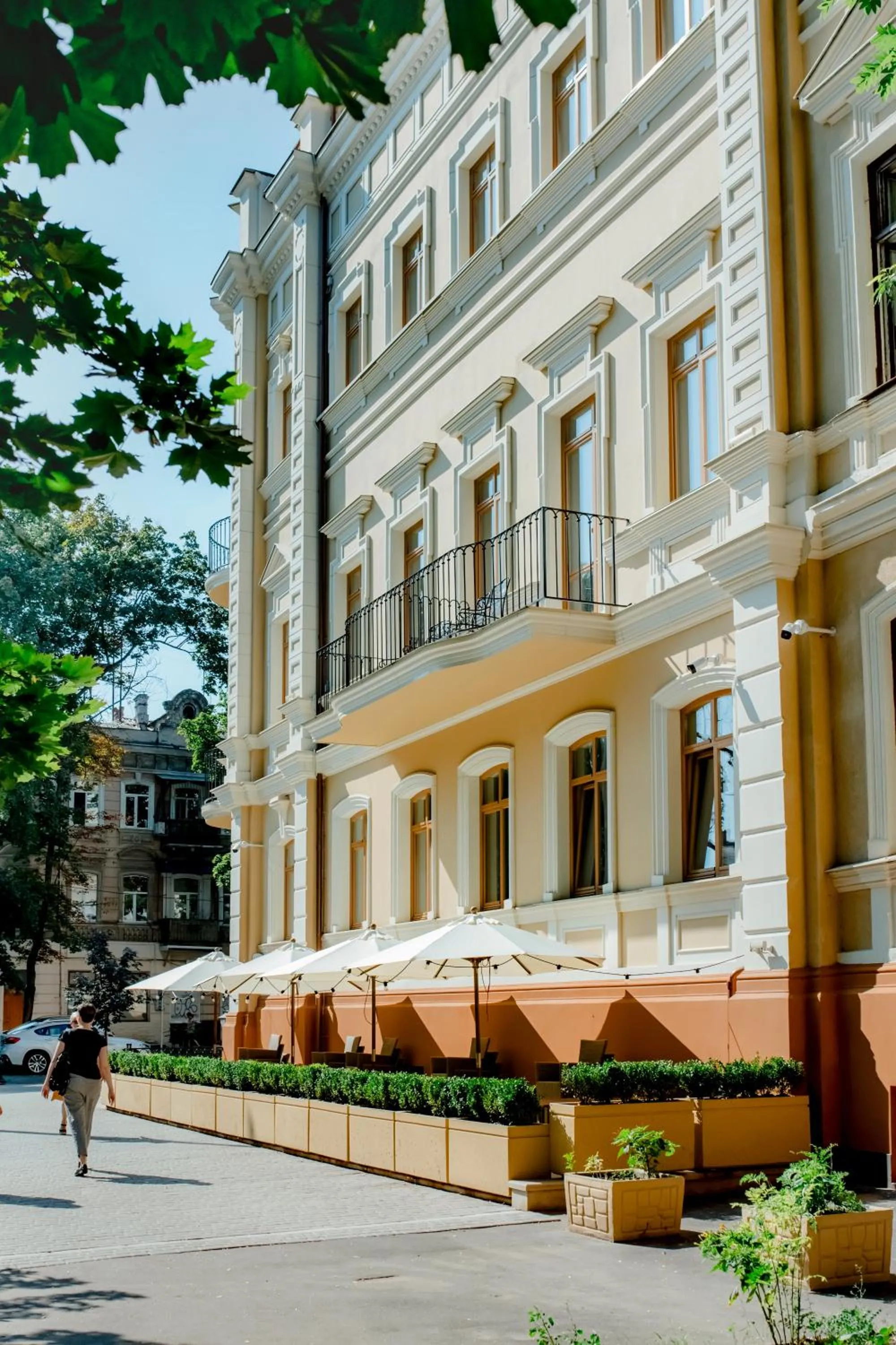 Property building in Dvoryansky Hotel