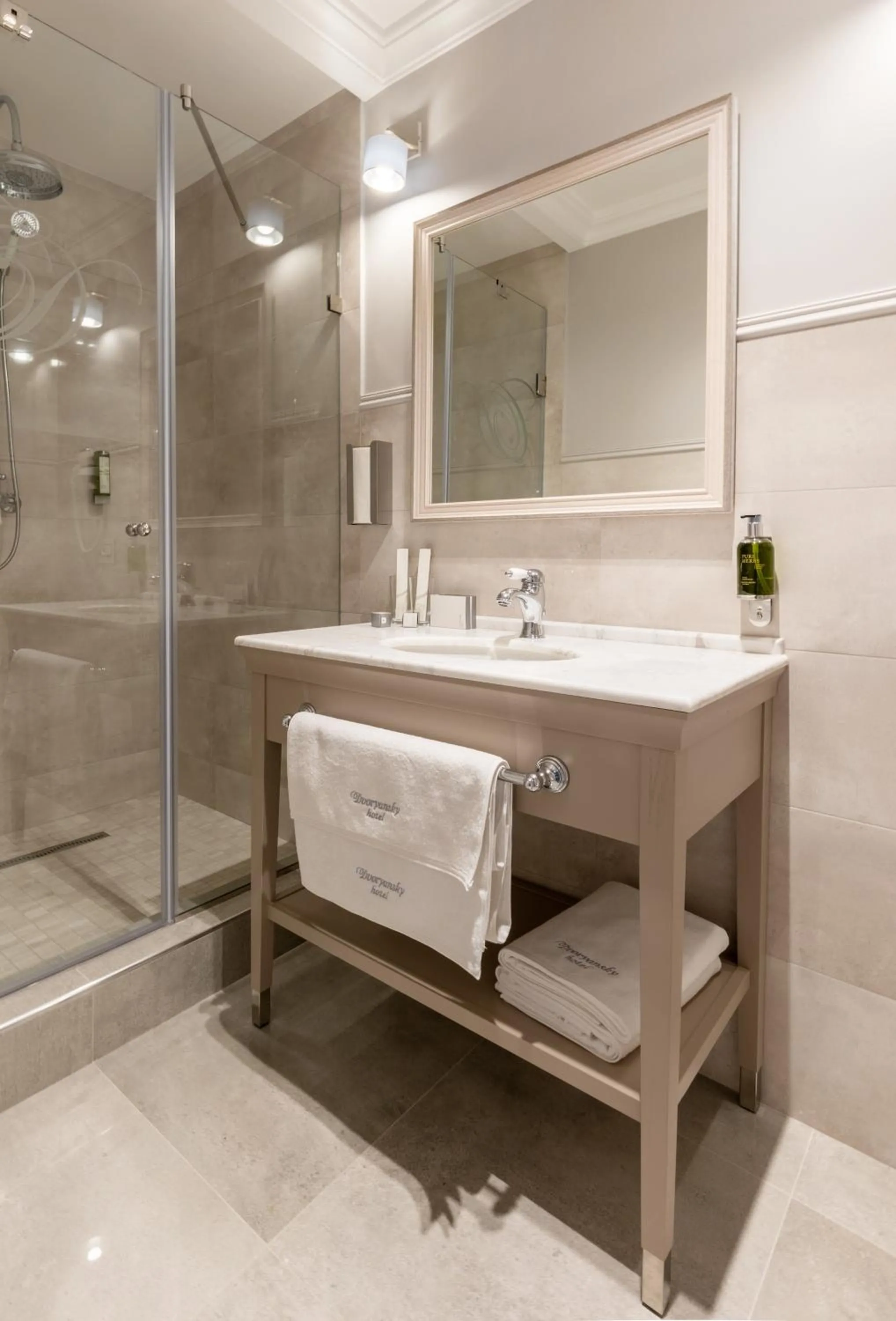 Bathroom in Dvoryansky Hotel
