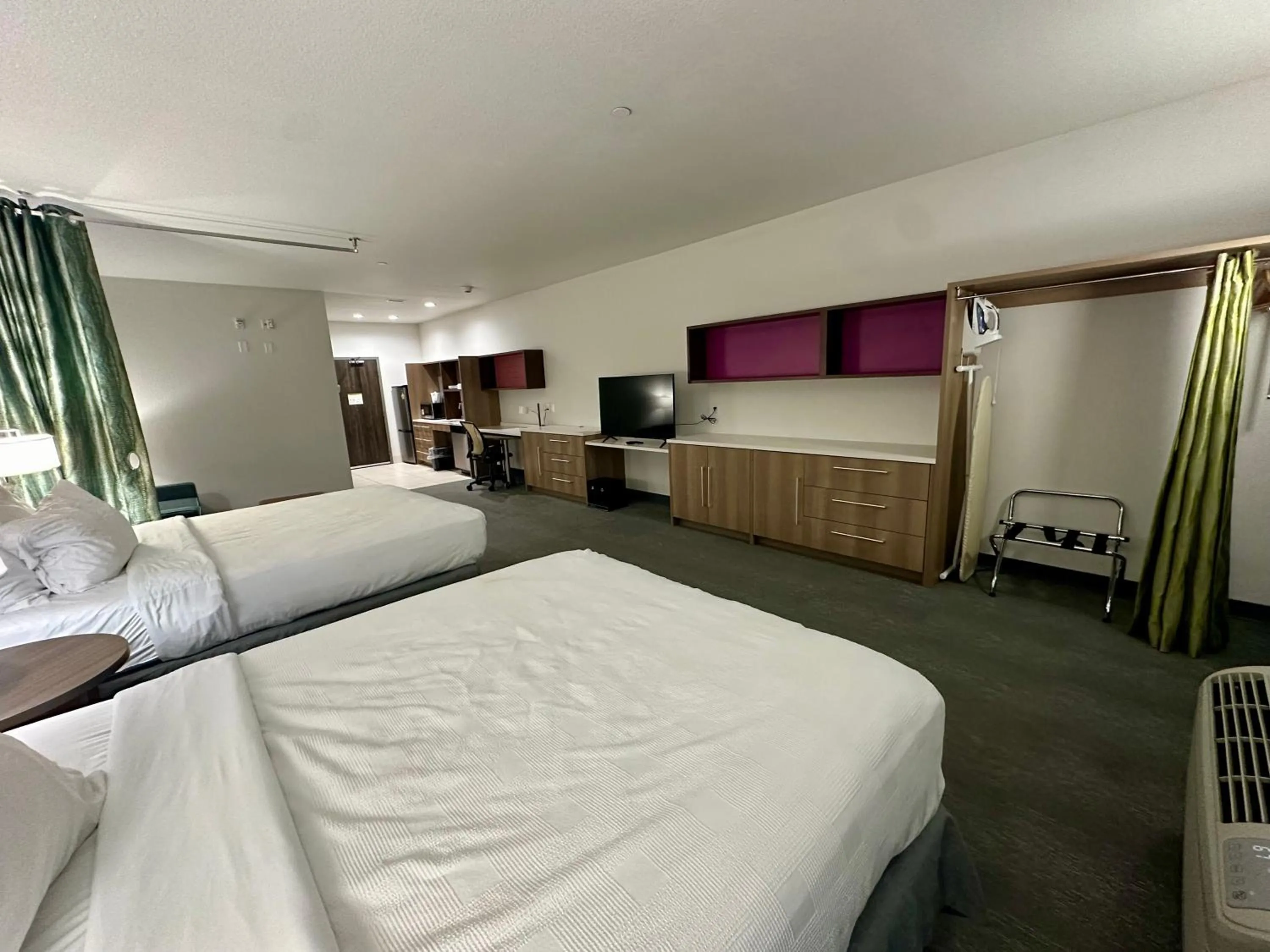 Bed in Home2 Suites By Hilton Amarillo East