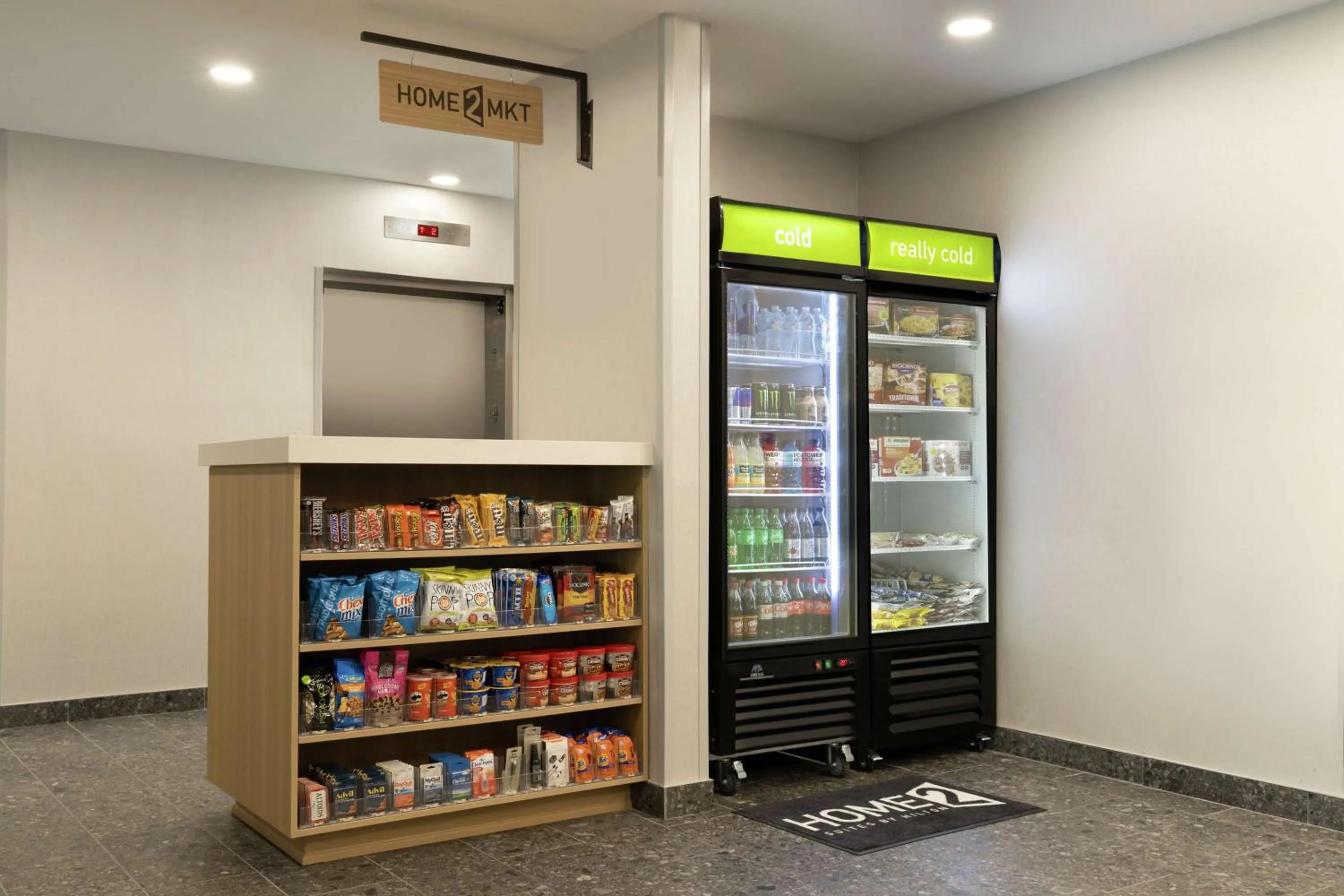 Dining area in Home2 Suites By Hilton Vicksburg, Ms