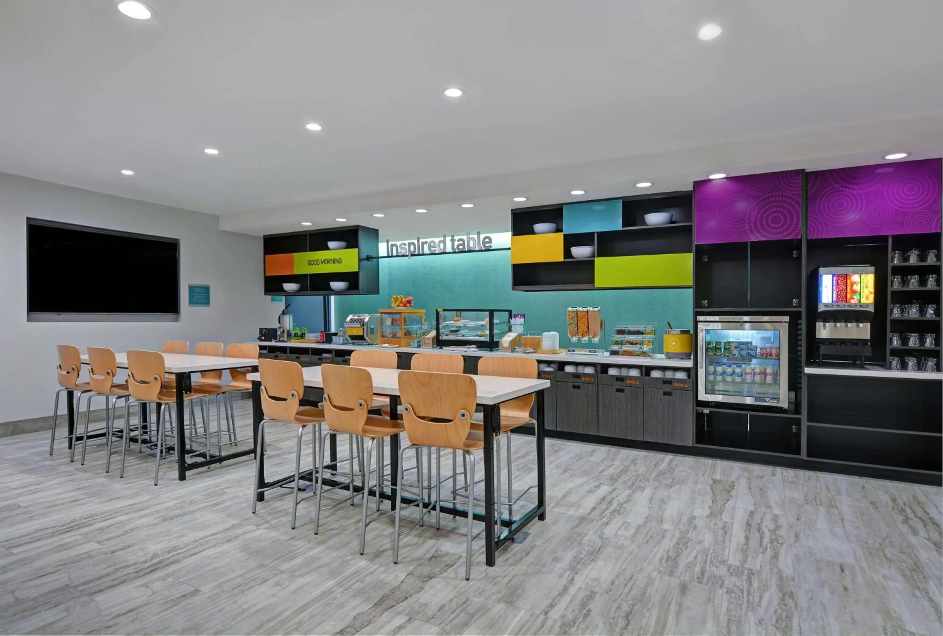 Breakfast in Home2 Suites By Hilton Bentonville Rogers