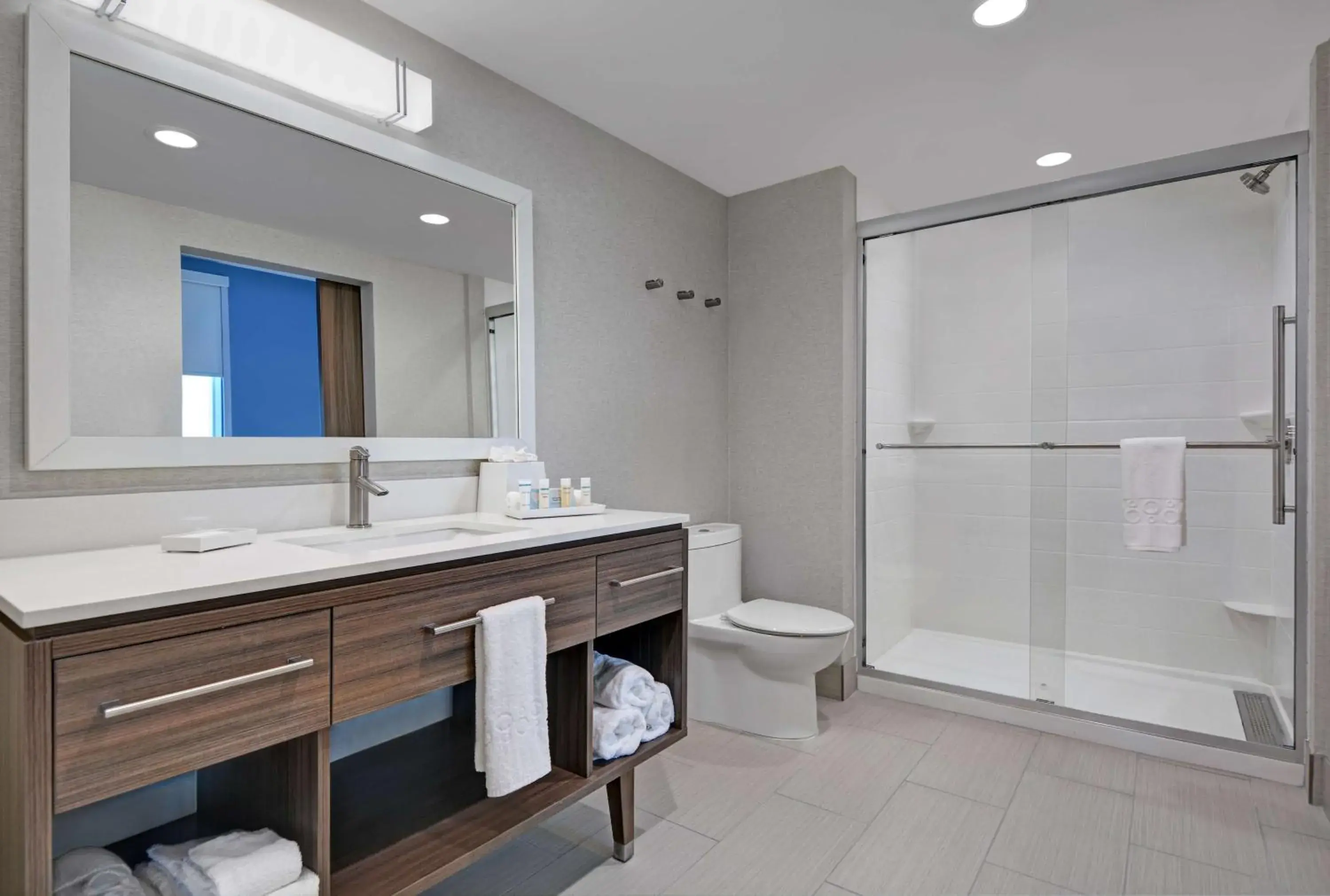 Bathroom in Home2 Suites By Hilton Bentonville Rogers Bathroom in Home2 Suites By Hilton Bentonville Rogers