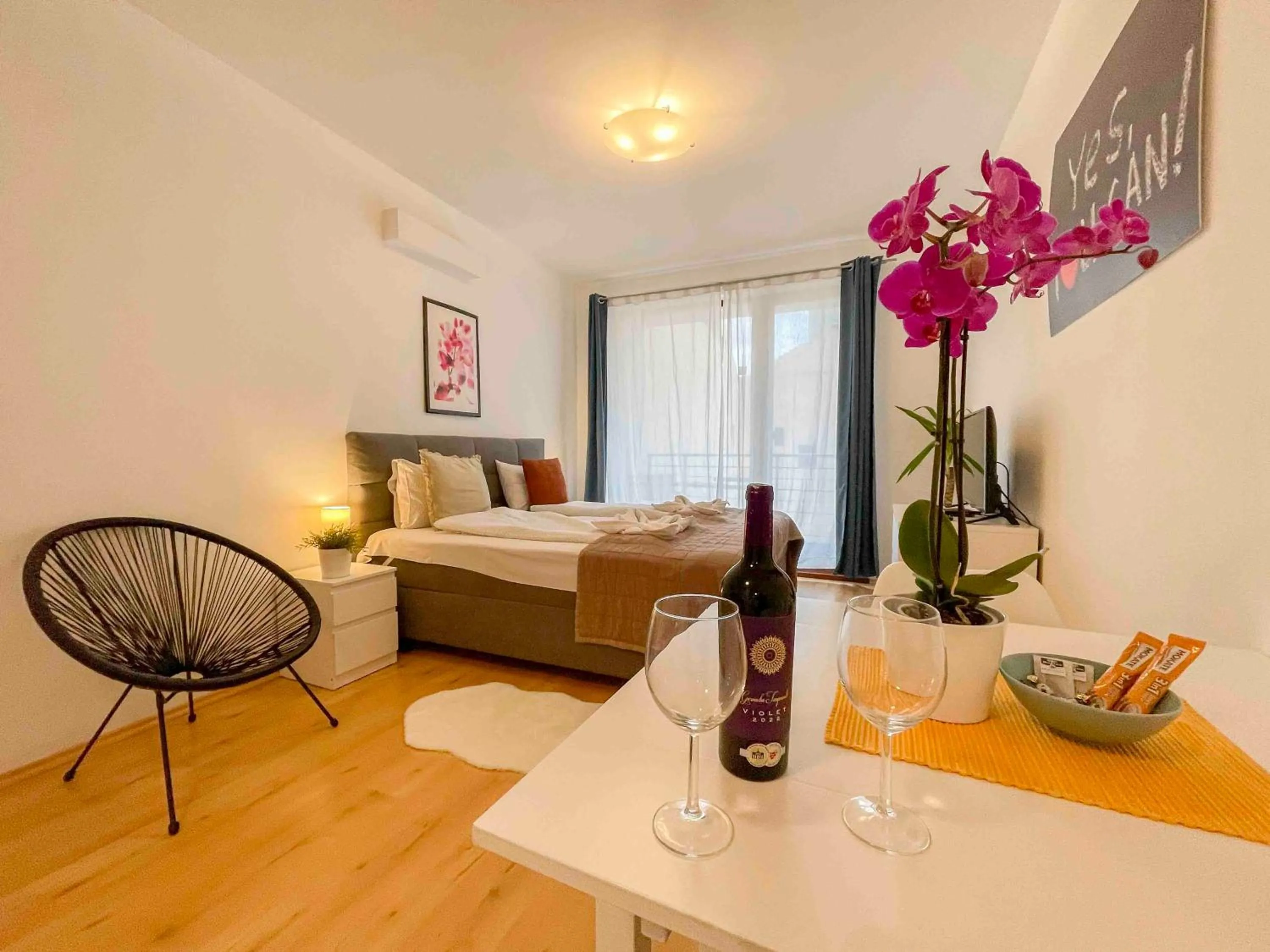 Bed in Opera Residence