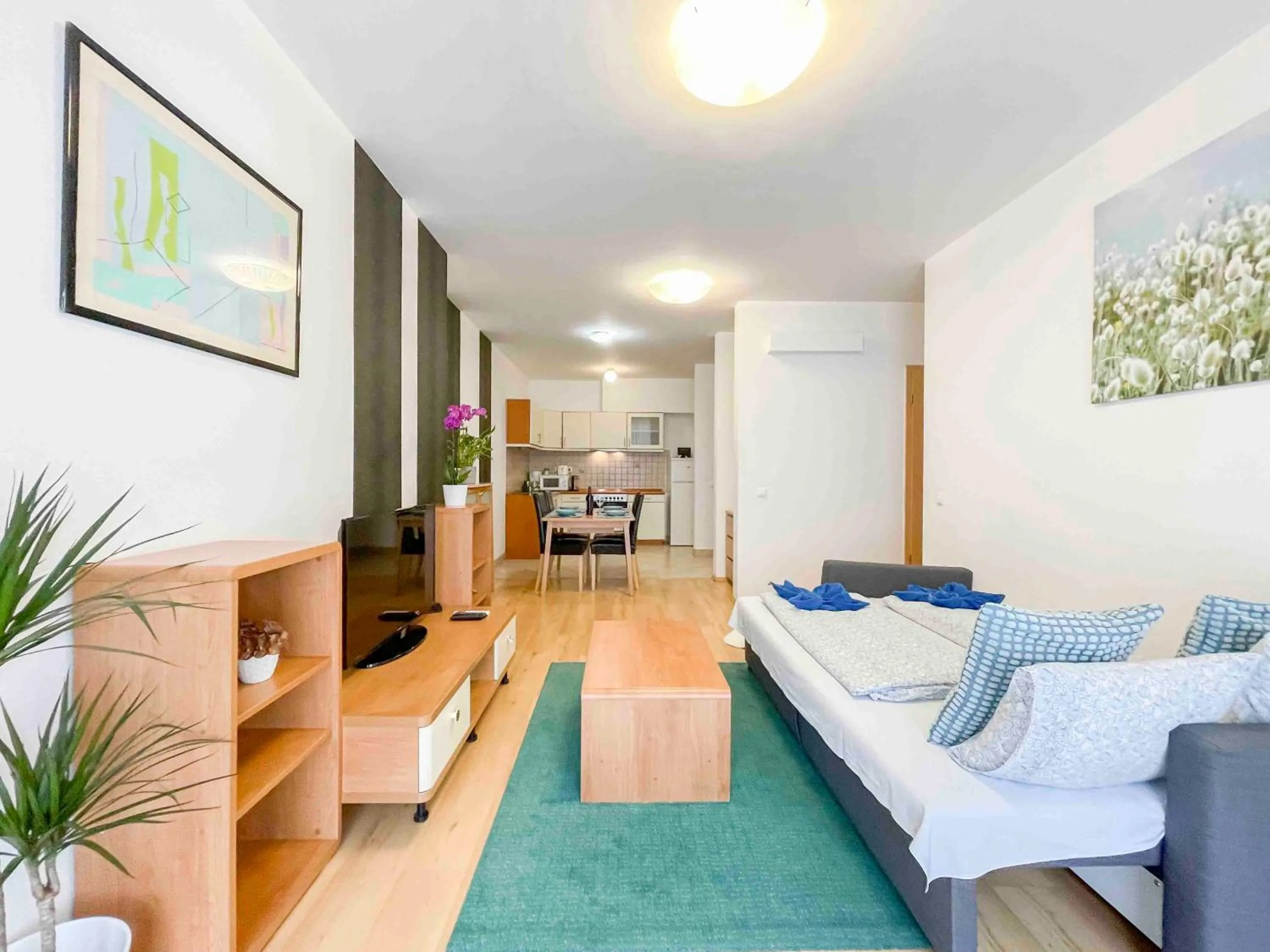 Bed in Opera Residence