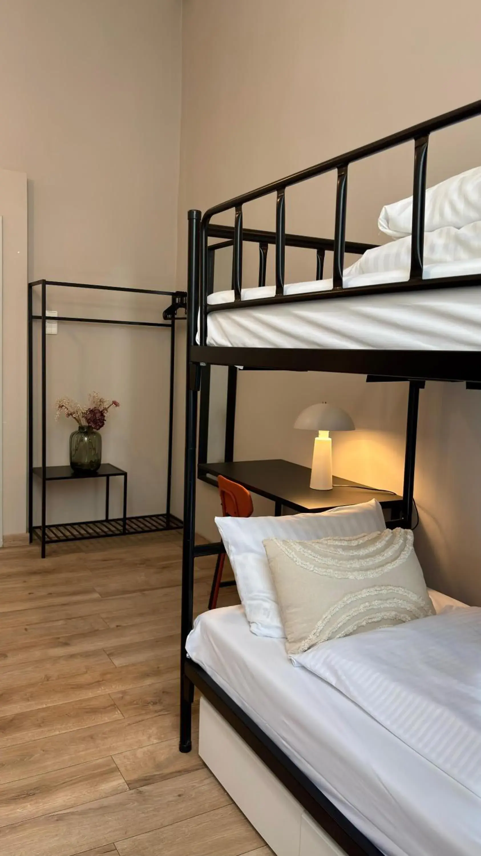Quadruple Room with Shared Bathroom in RYNEK 30 Hostel Quadruple Room with Shared Bathroom in RYNEK 30 Hostel
