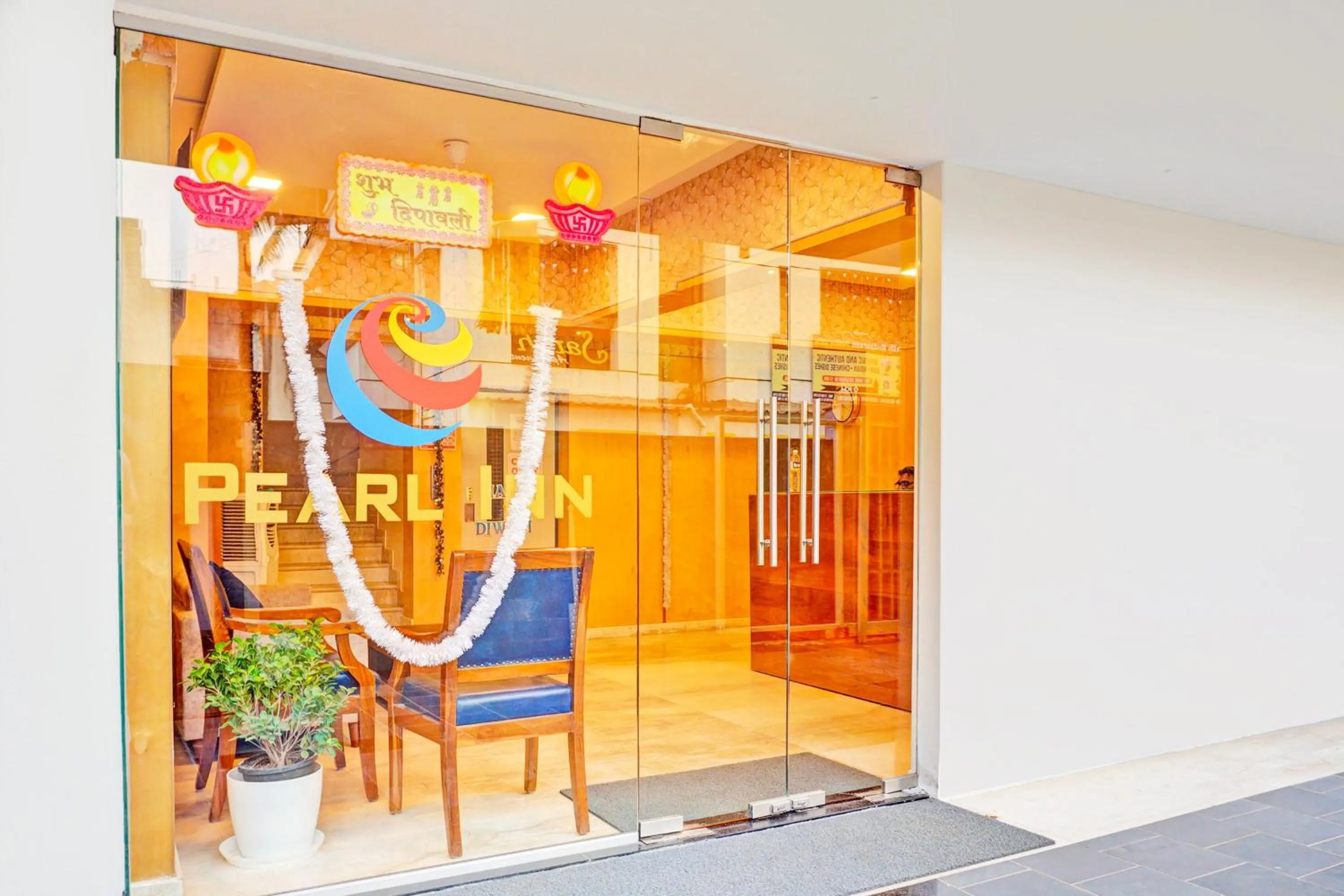 Facade/entrance in Hotel O Pearl Inn