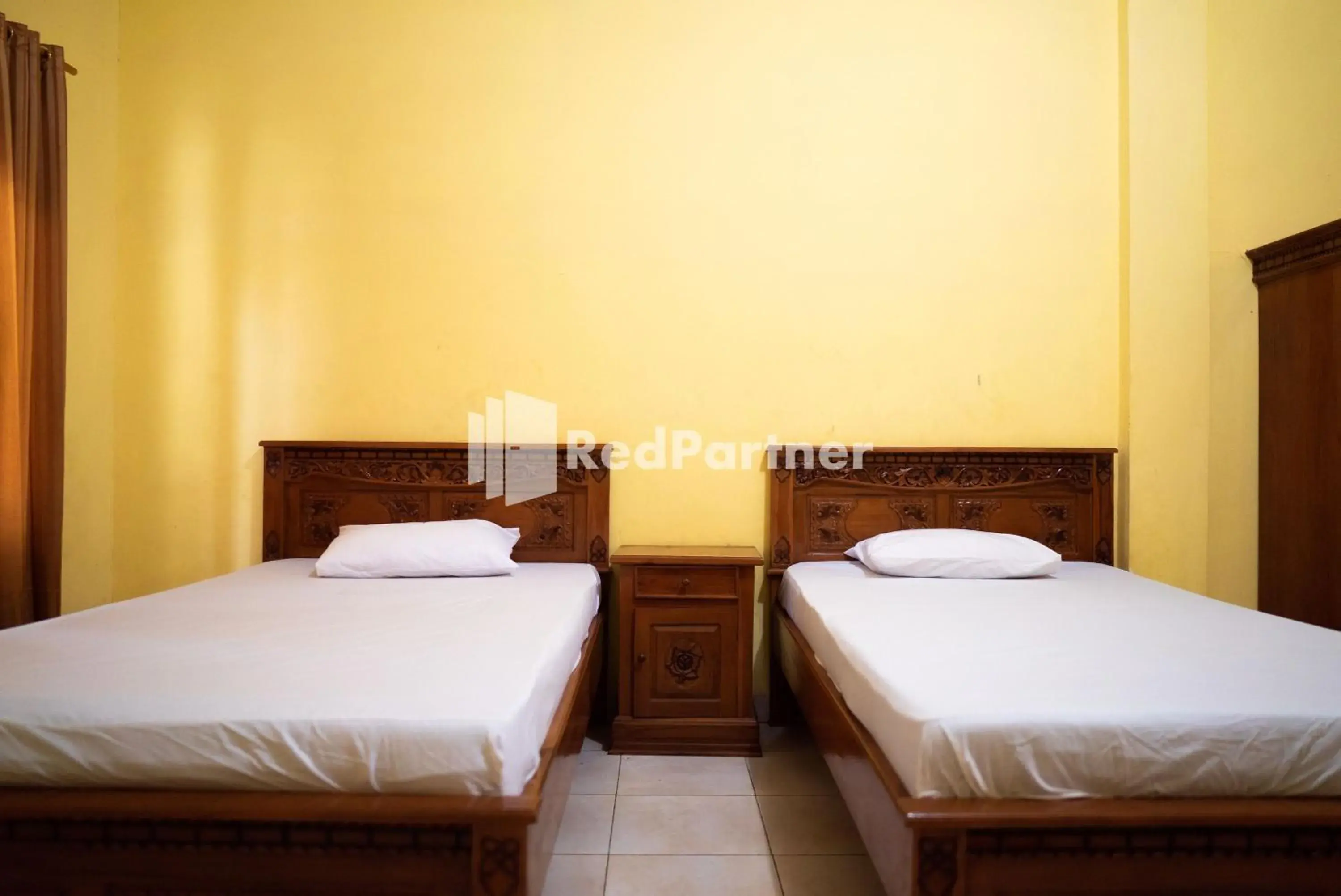 Bedroom, Bed in Wisma Citra Metro Mitra RedDoorz Bedroom, Bed in Wisma Citra Metro Mitra RedDoorz