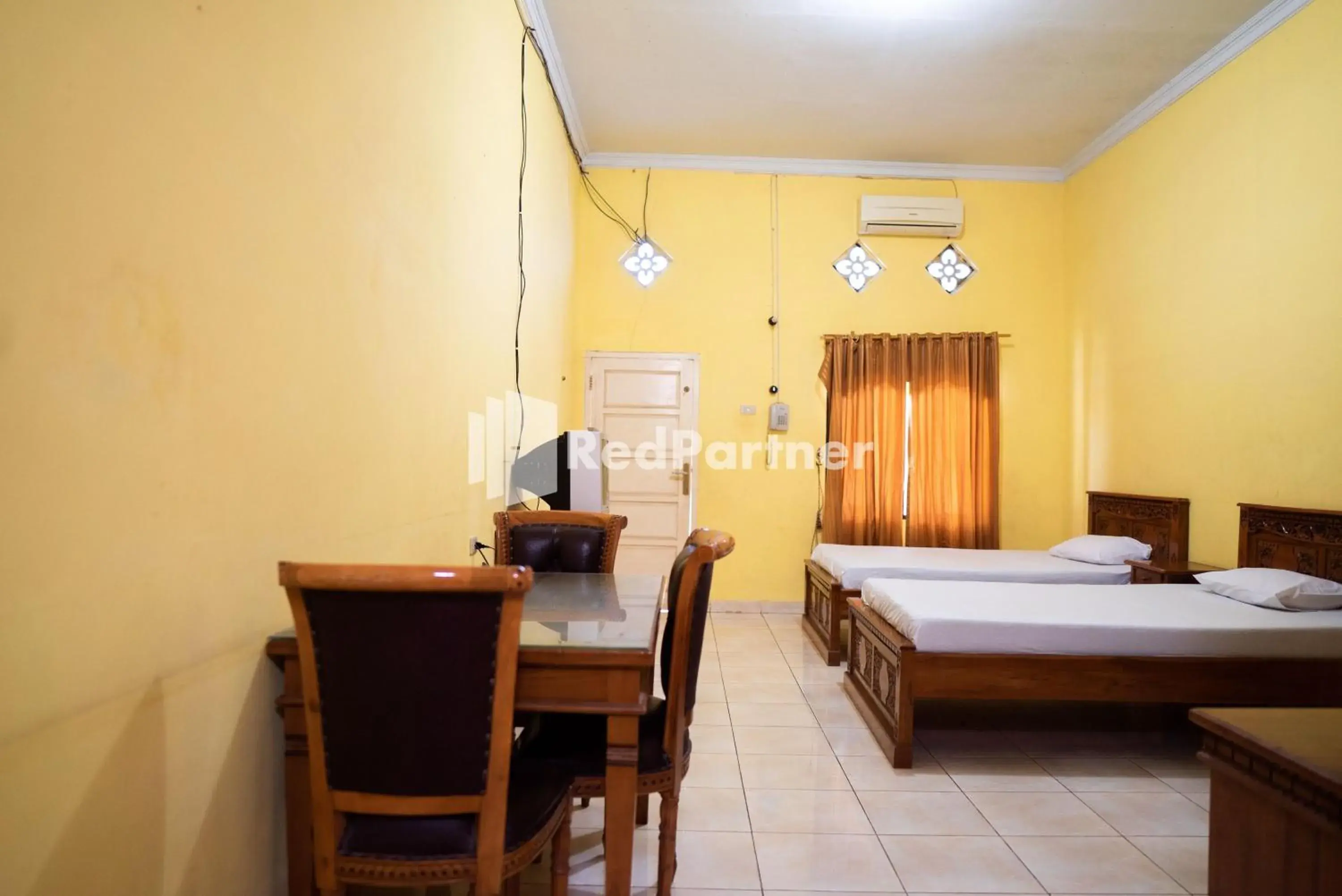 Bedroom, Bed in Wisma Citra Metro Mitra RedDoorz Bedroom, Bed in Wisma Citra Metro Mitra RedDoorz