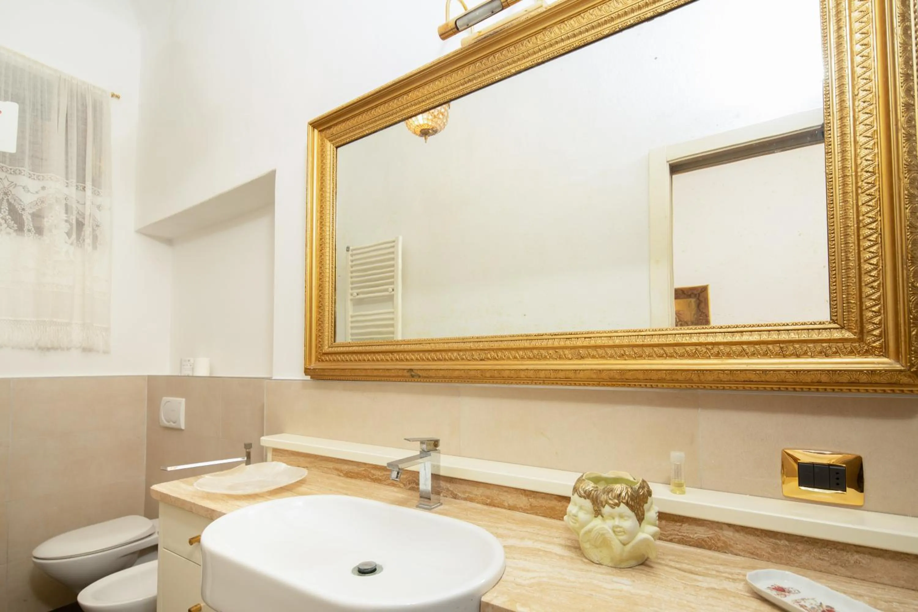 Bathroom in Bardi Suite by Mmega