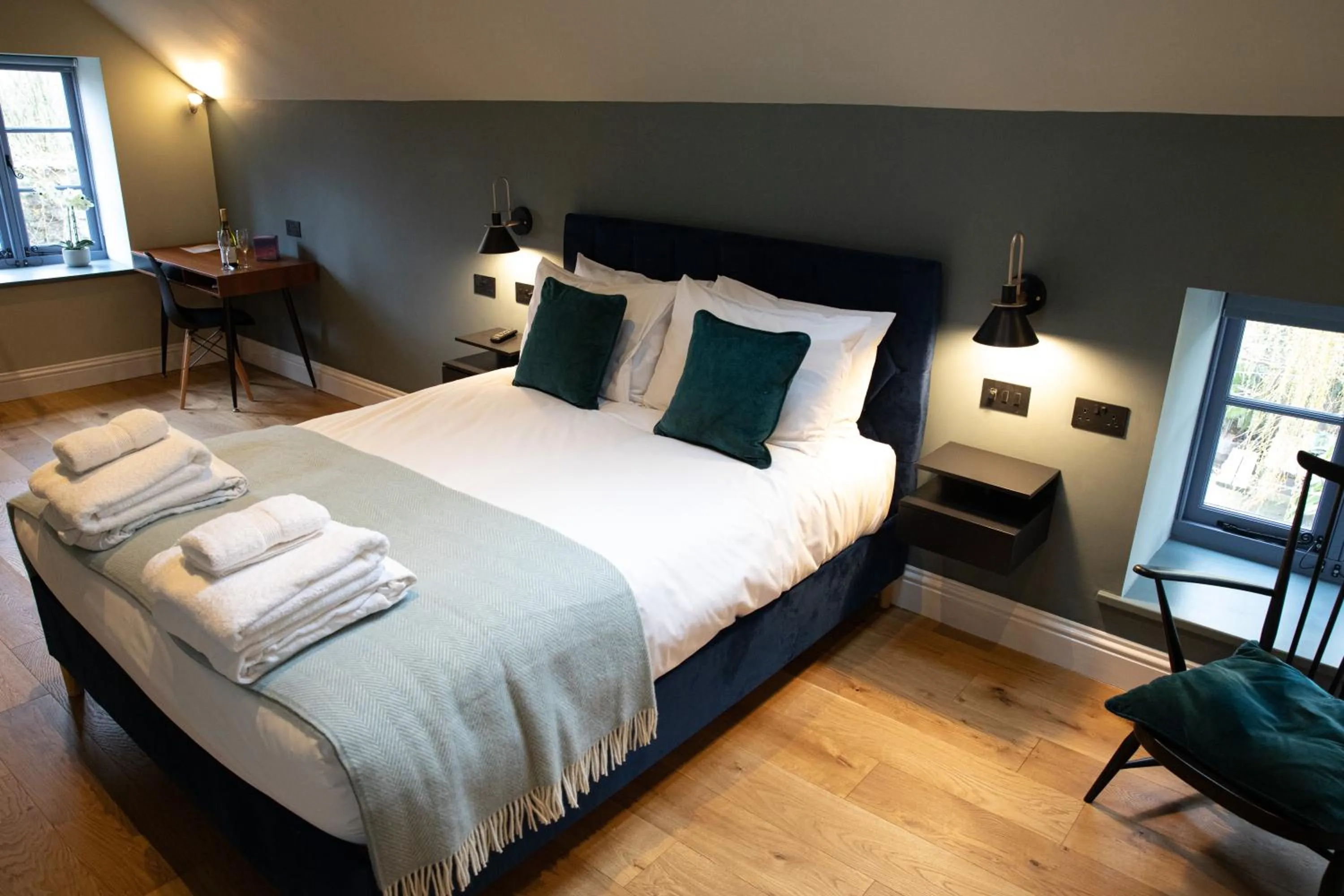 Bedroom, Bed in The Nog Inn