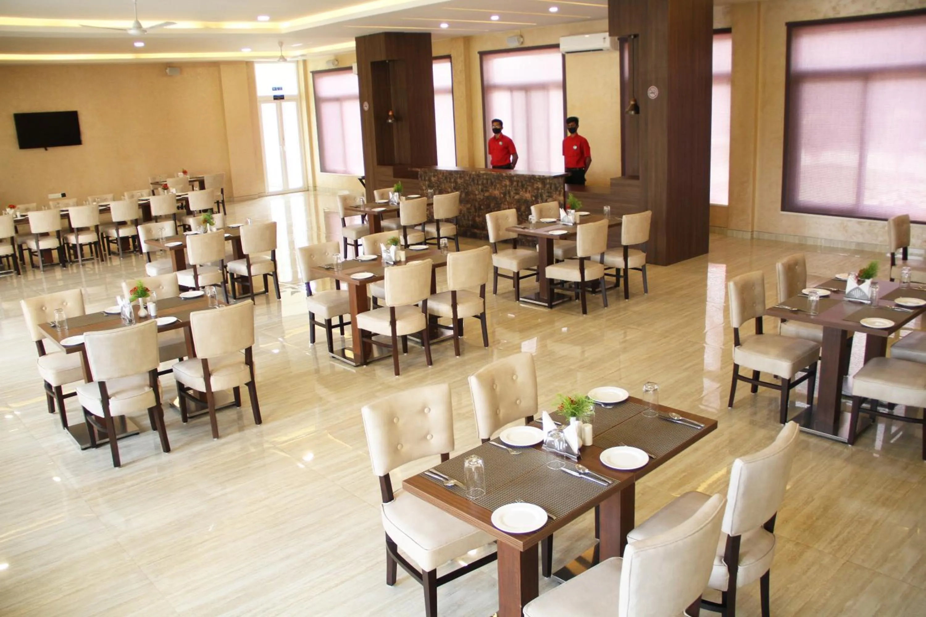 Restaurant/places to eat in Spree Resort At Century Wintersun