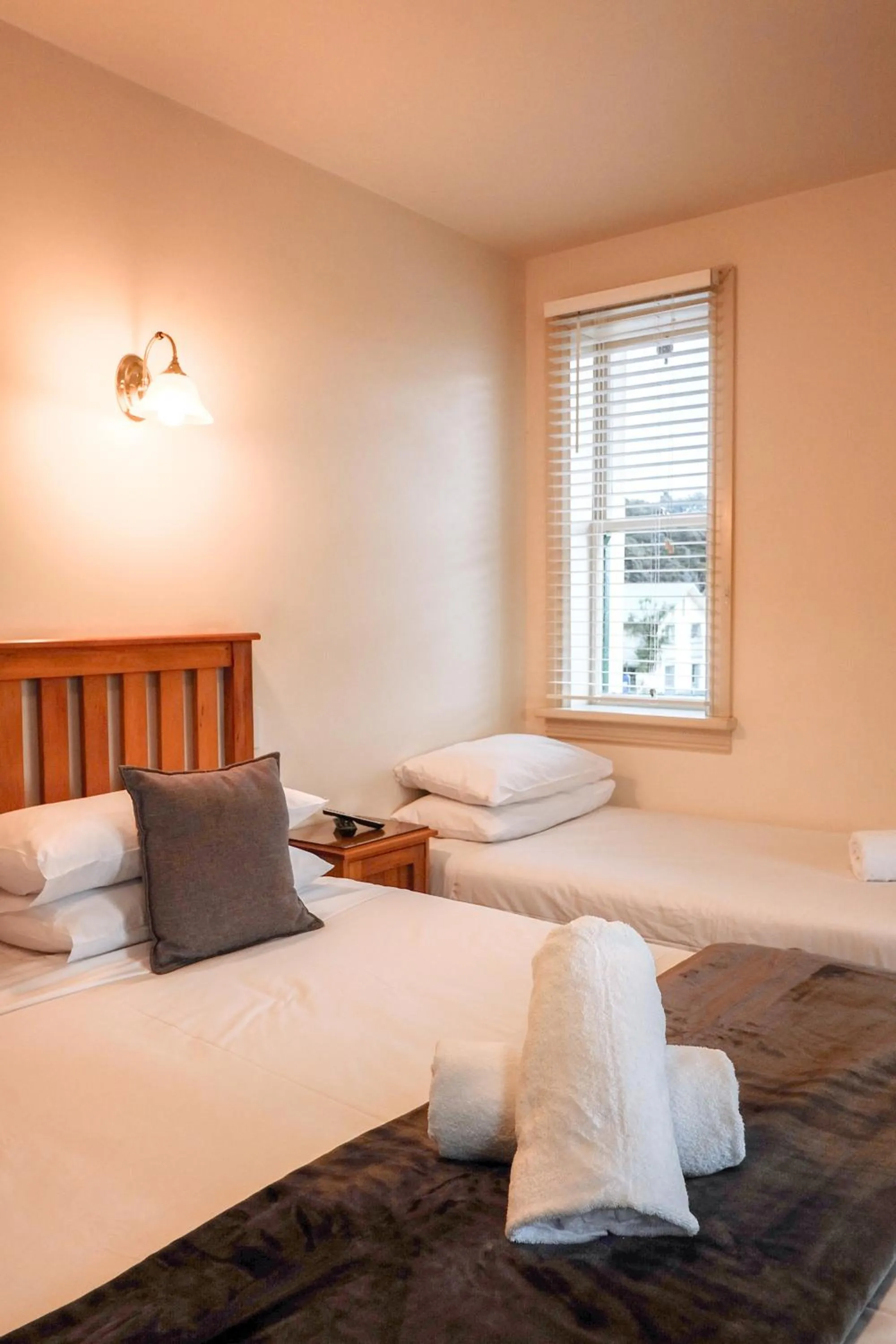 Bed in The Grand Hotel & Bar - Akaroa