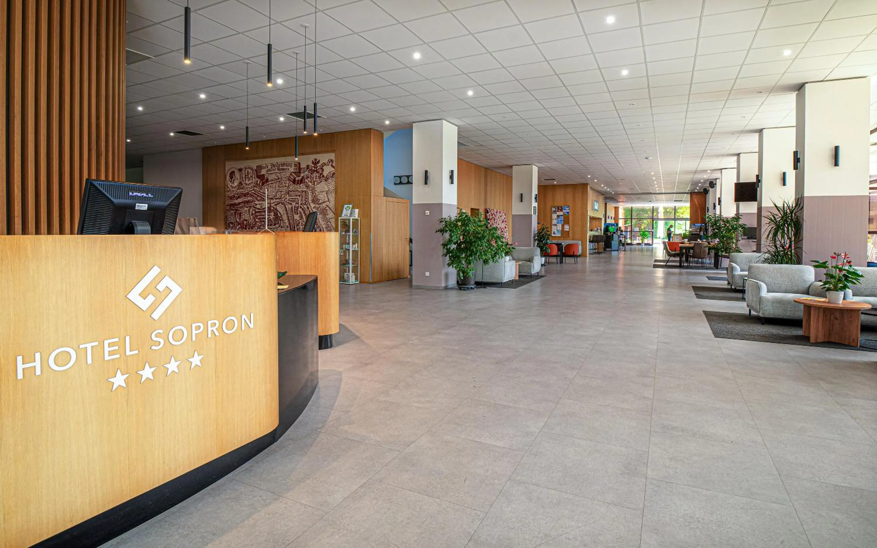Lobby or reception in Hotel Sopron