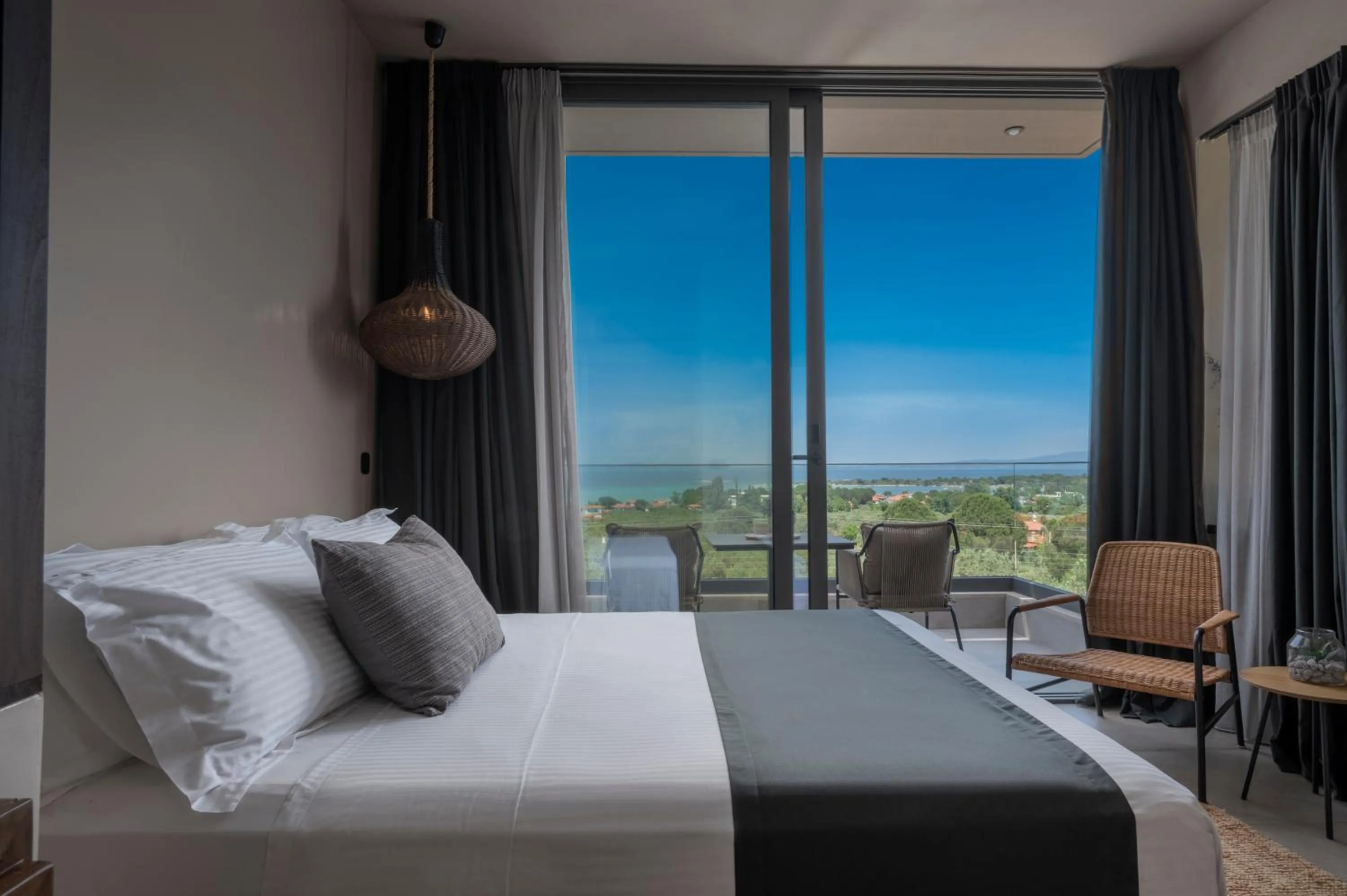 Bed in Anmian Suites