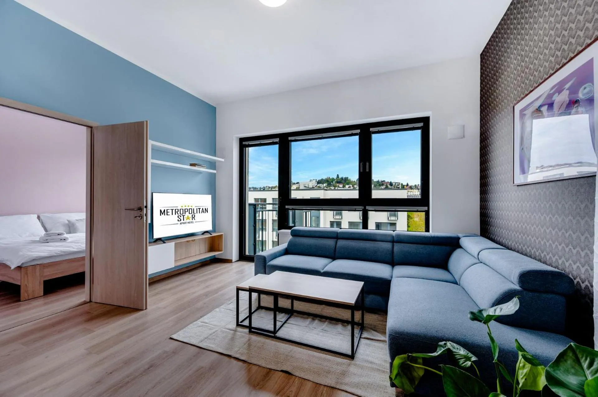 Bed in Metropolitan Star Apart Hotel