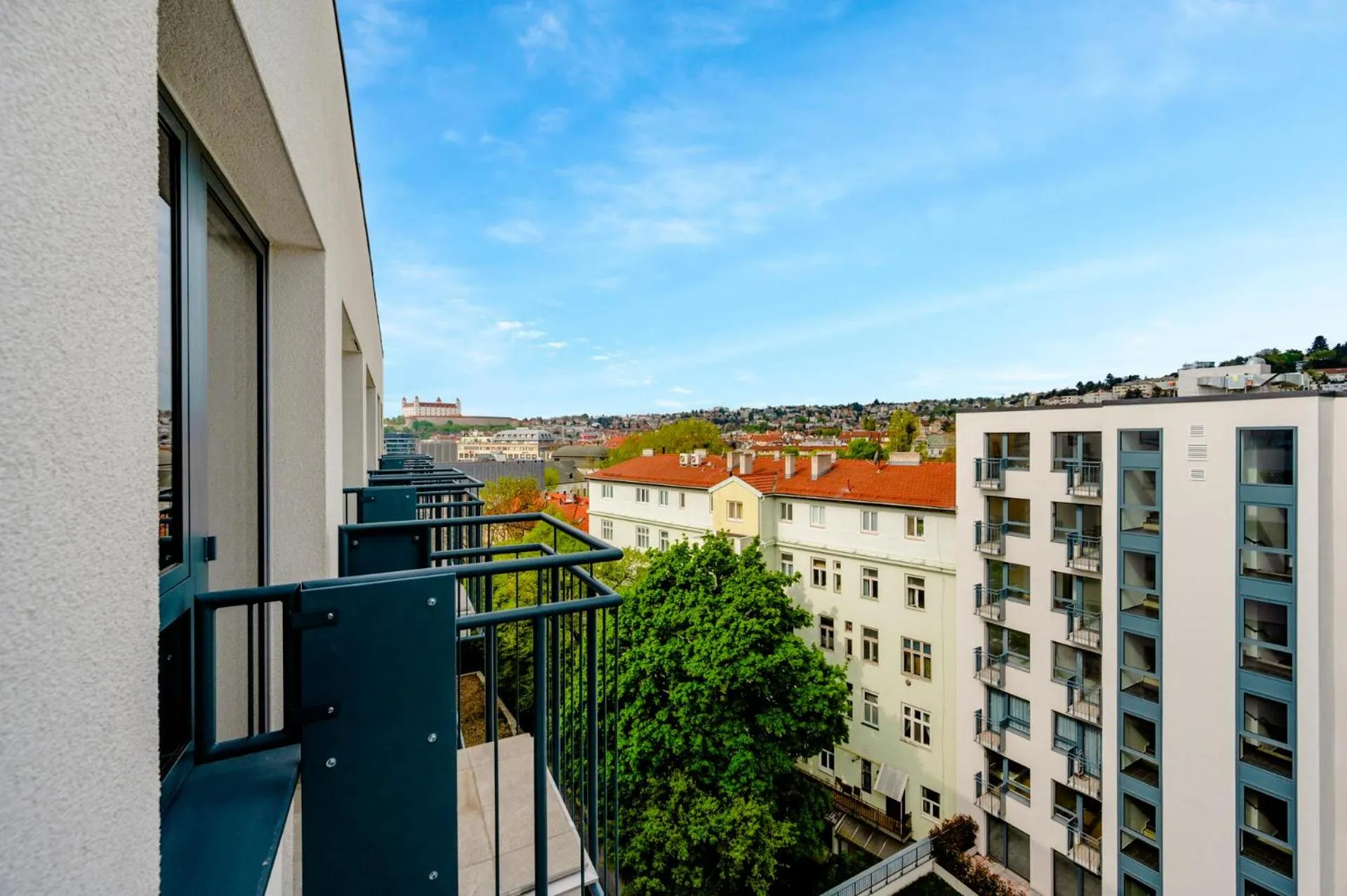 Metropolitan Star Apart Hotel