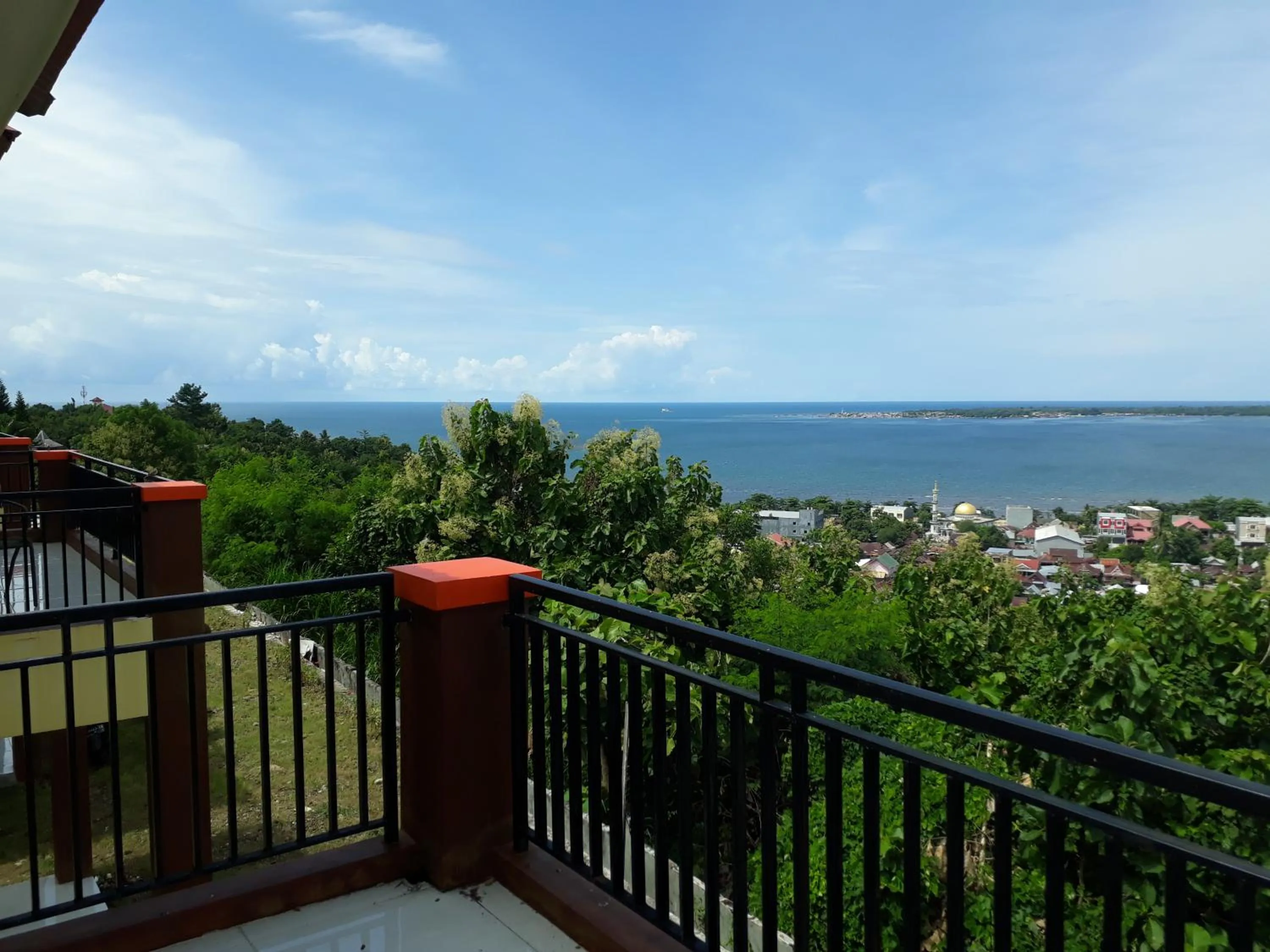 Balcony/Terrace in Bukit Kenari Hotel & Restaurant