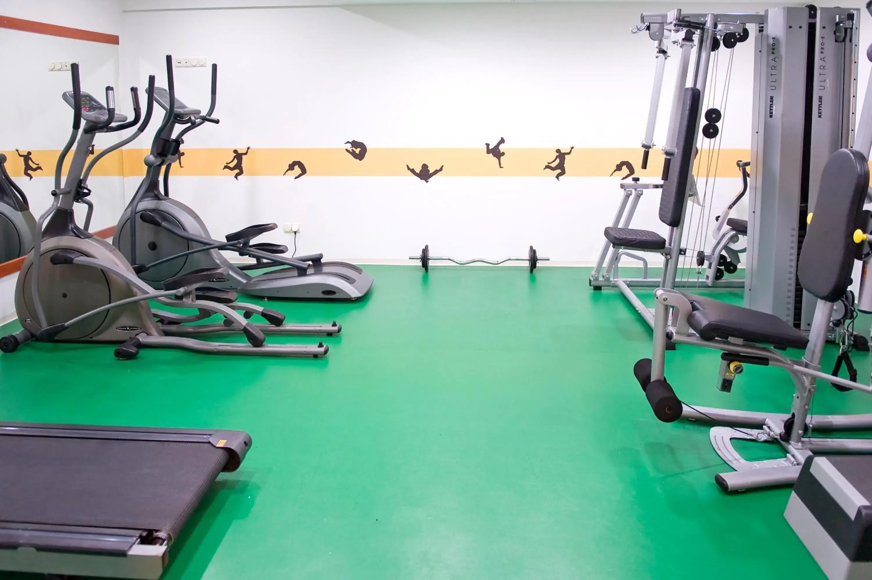 Fitness centre/facilities in Airport Hotel Budapest Fitness centre/facilities in Airport Hotel Budapest