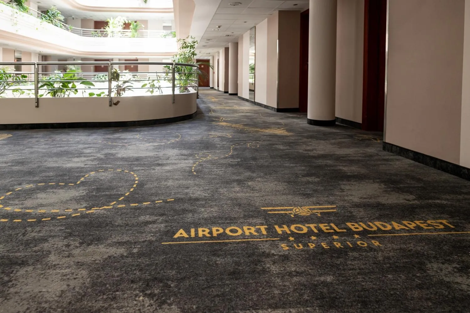 Lobby or reception in Airport Hotel Budapest