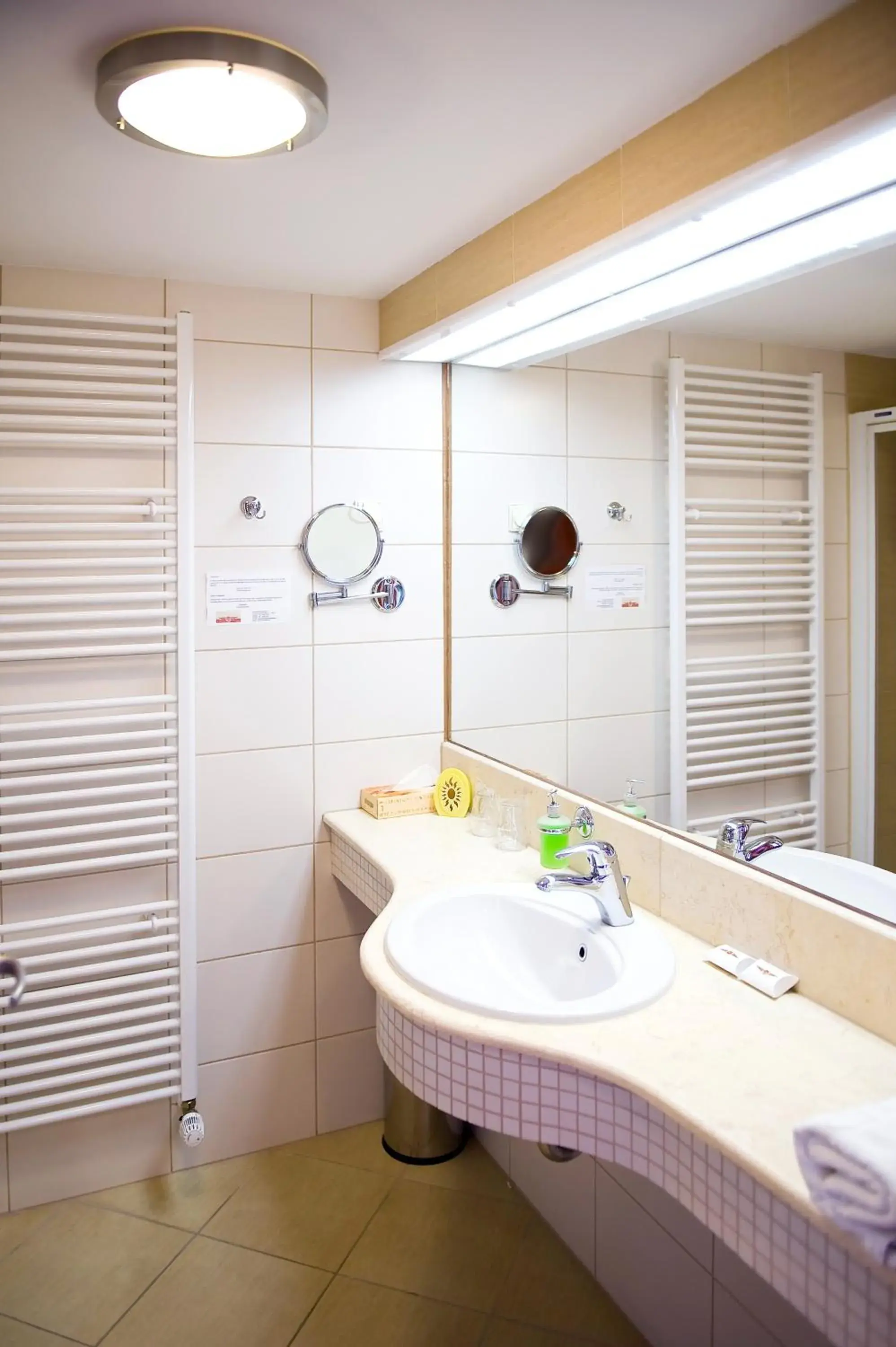 Bathroom in Airport Hotel Budapest Bathroom in Airport Hotel Budapest