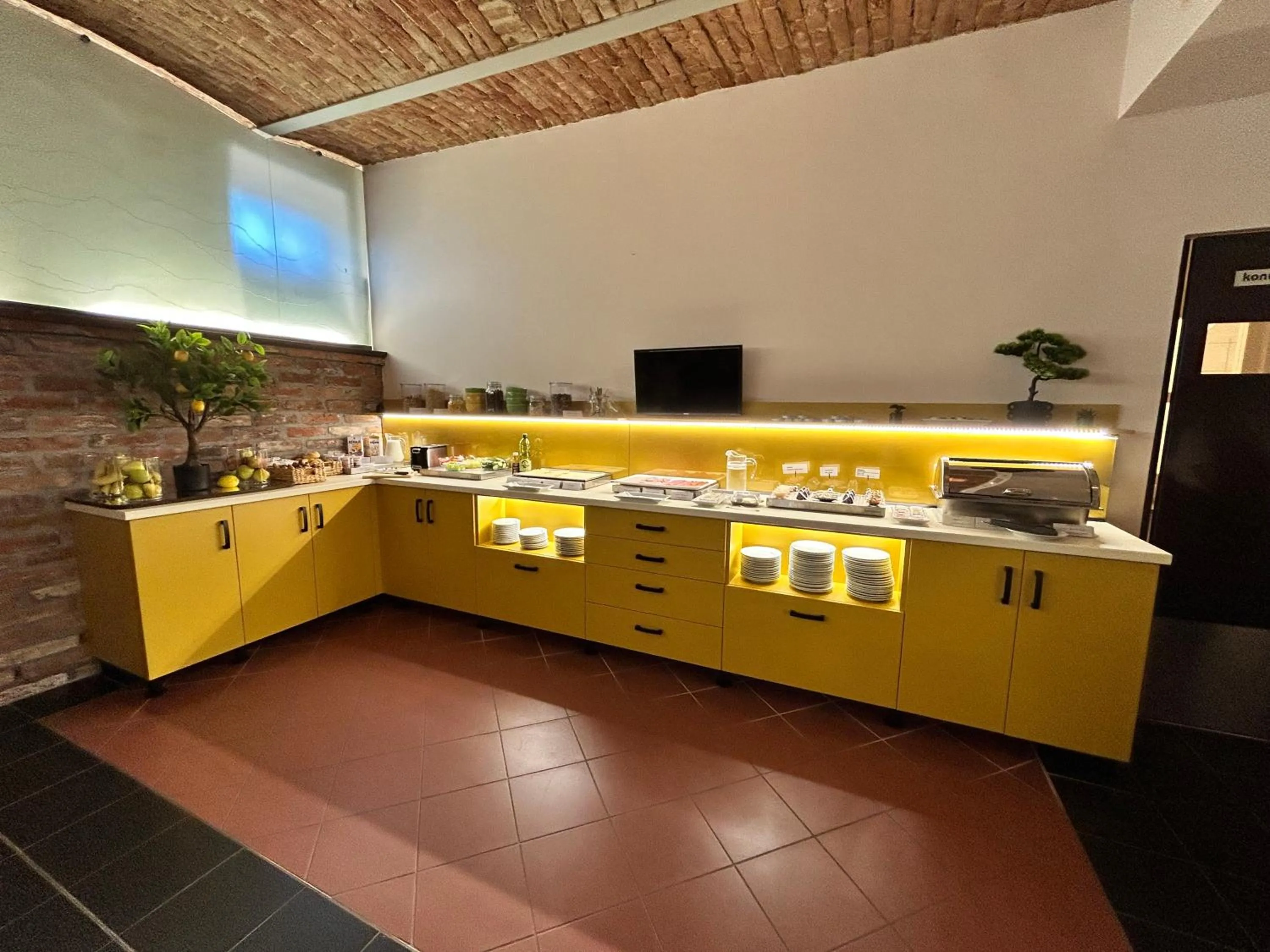 Food and drinks in Boutique Hotel Sopianae