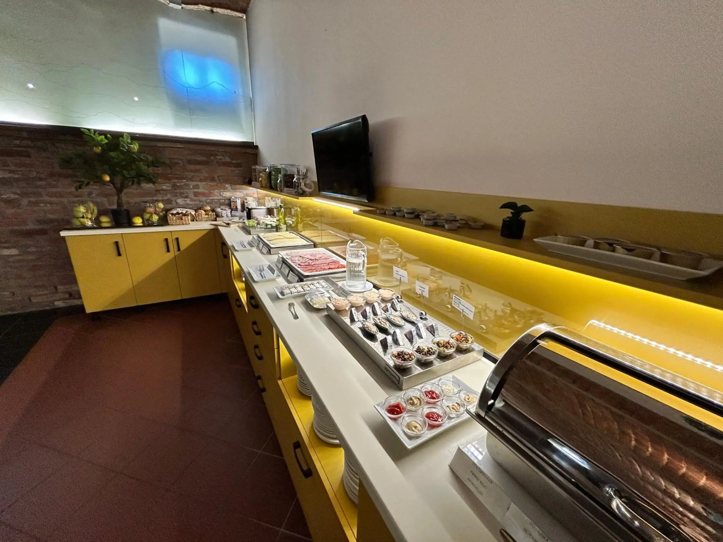 Food and drinks in Boutique Hotel Sopianae Food and drinks in Boutique Hotel Sopianae