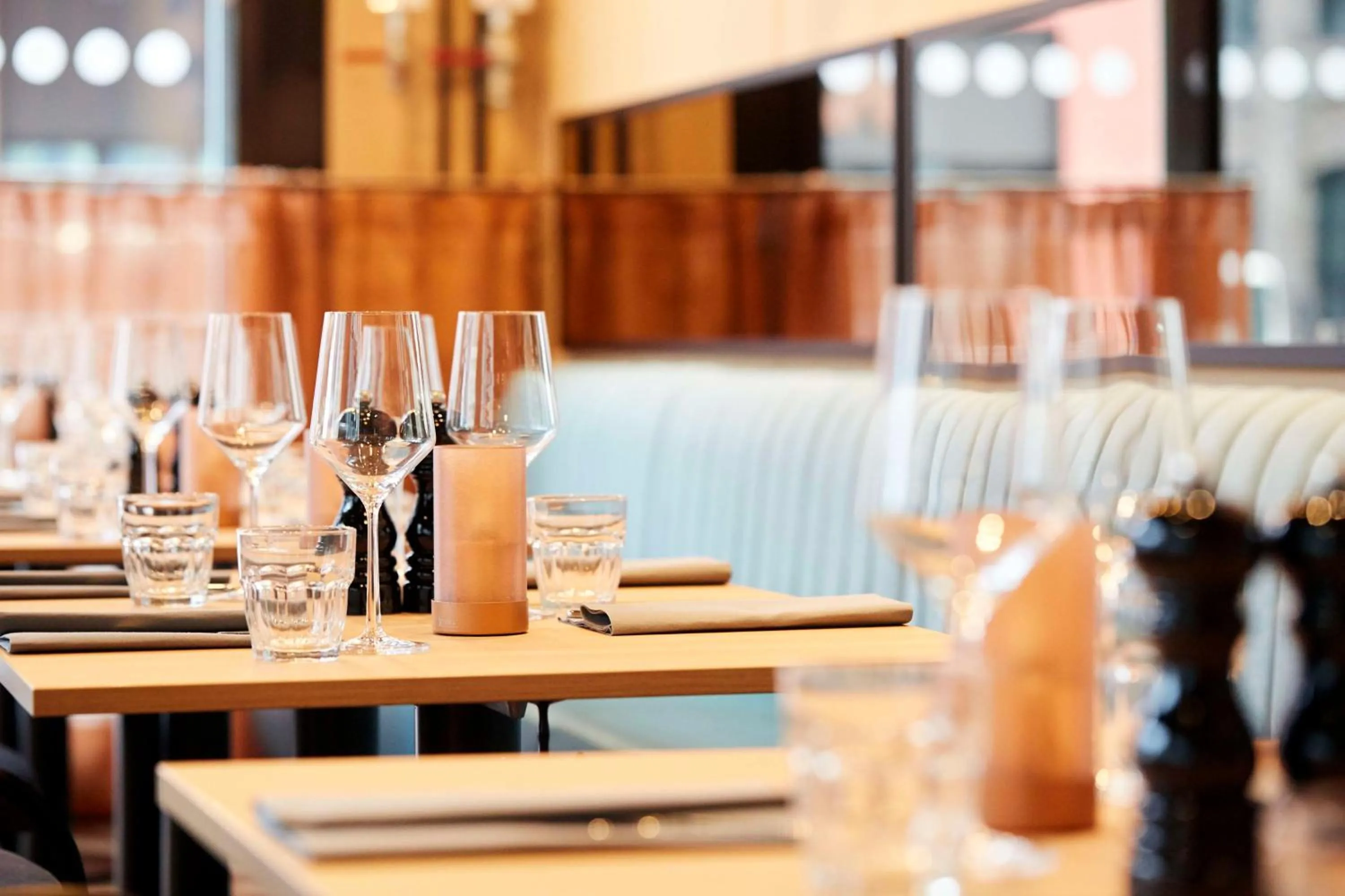 Restaurant/places to eat in Scandic München Macherei