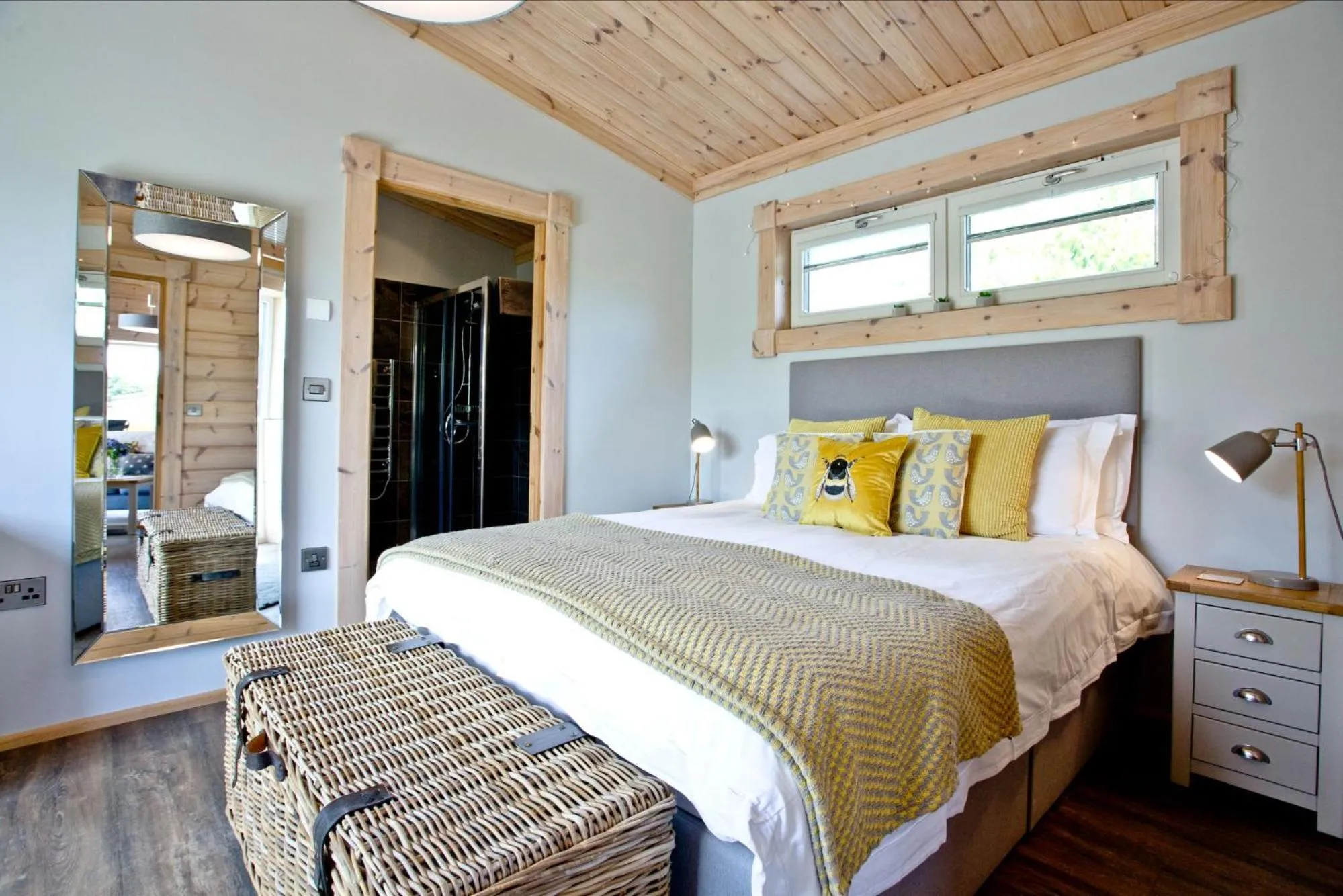 Bed in Broadpath, Great Field Lodges