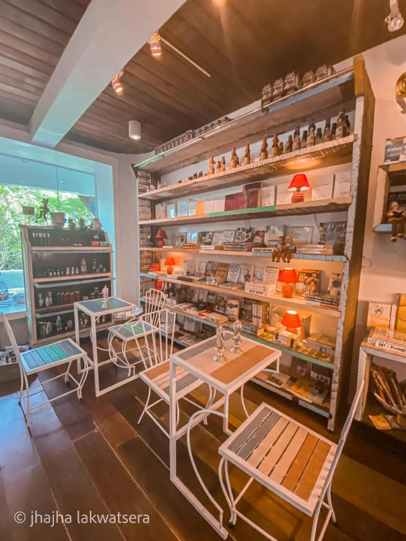 Restaurant/places to eat in Casa Ayesha Sweet Staycation at La Bella Tagaytay