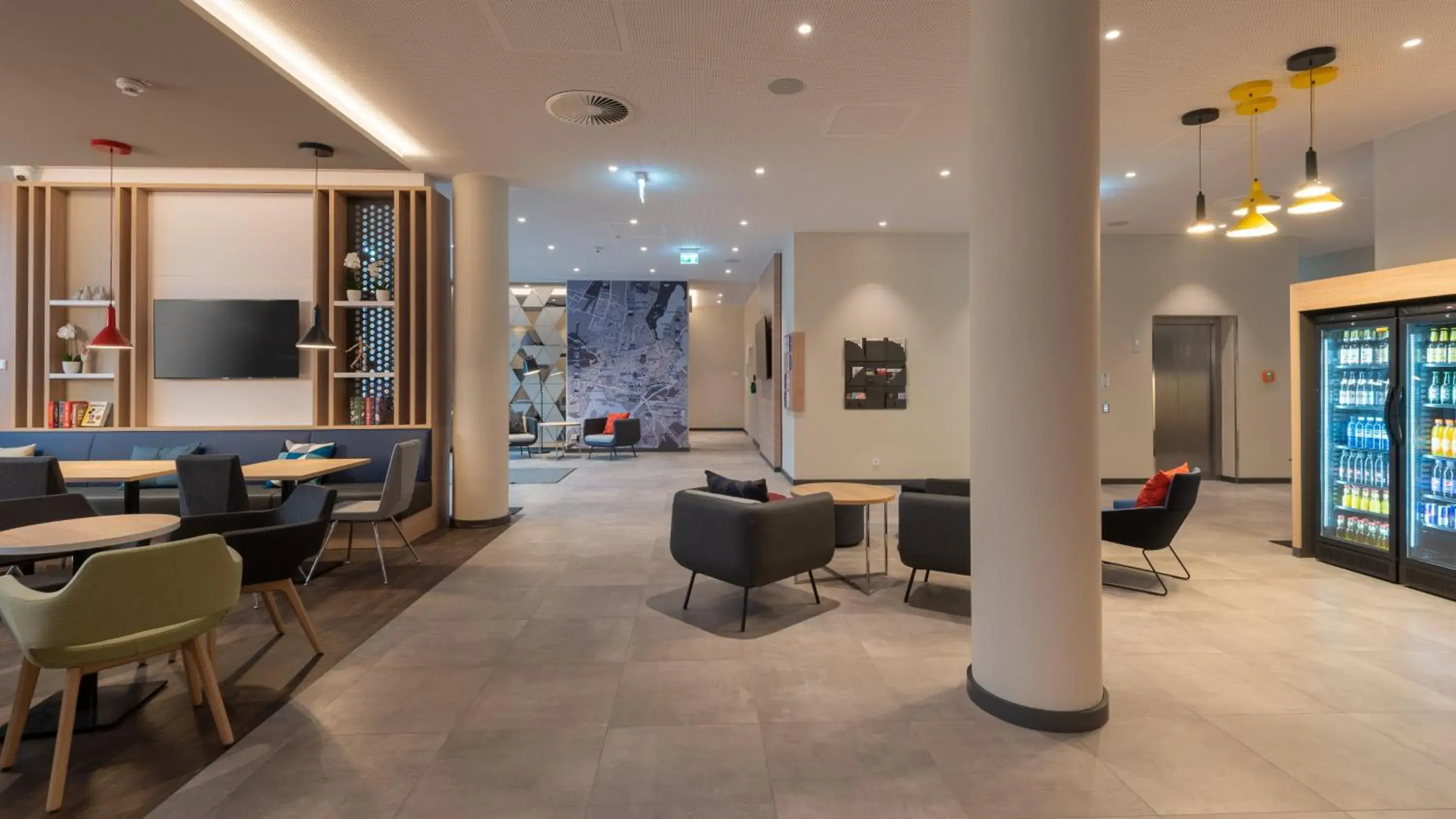 Property building in Holiday Inn Express & Suites - Potsdam by IHG Property building in Holiday Inn Express & Suites - Potsdam by IHG