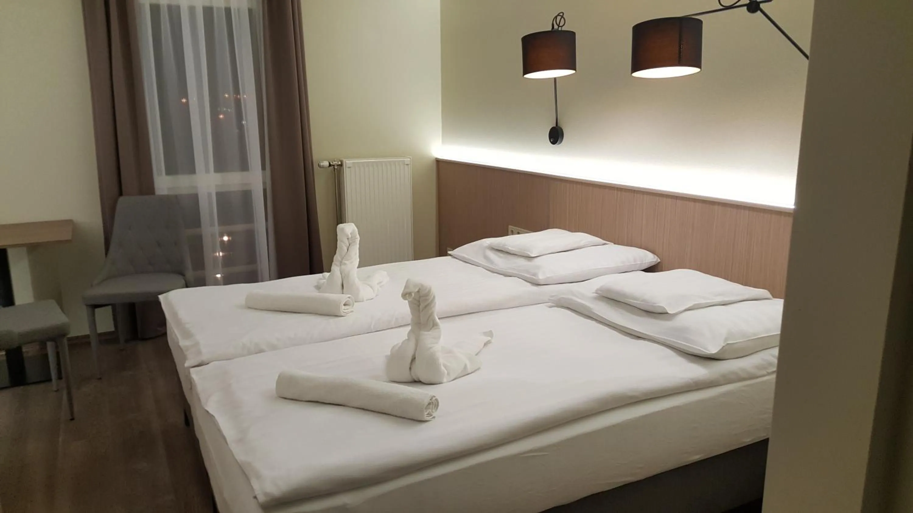 Bed in Amstel Hattyú Panzió -Érintésmentes bejelentkezés