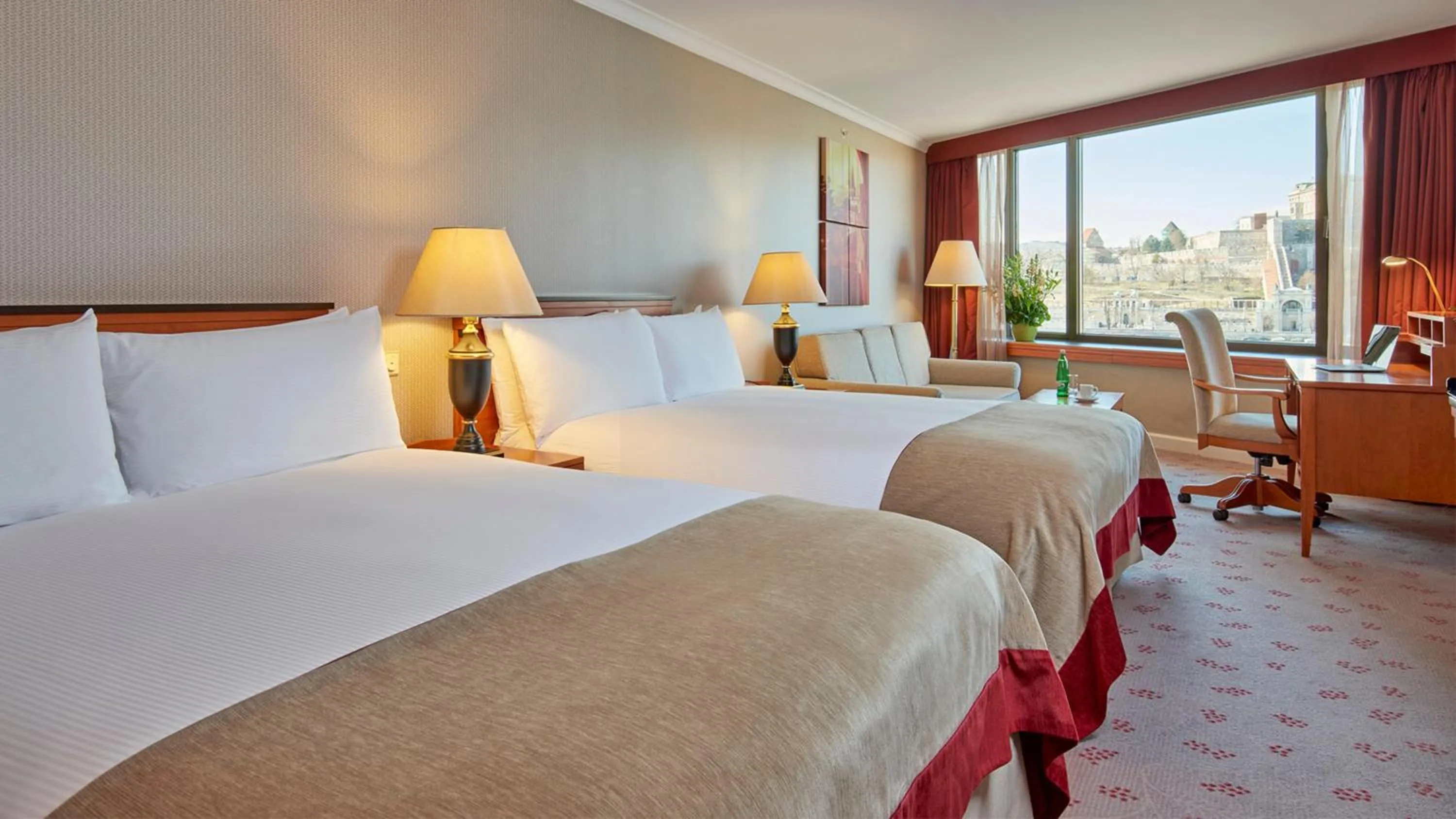 Photo of the whole room, Bed in InterContinental Budapest by IHG