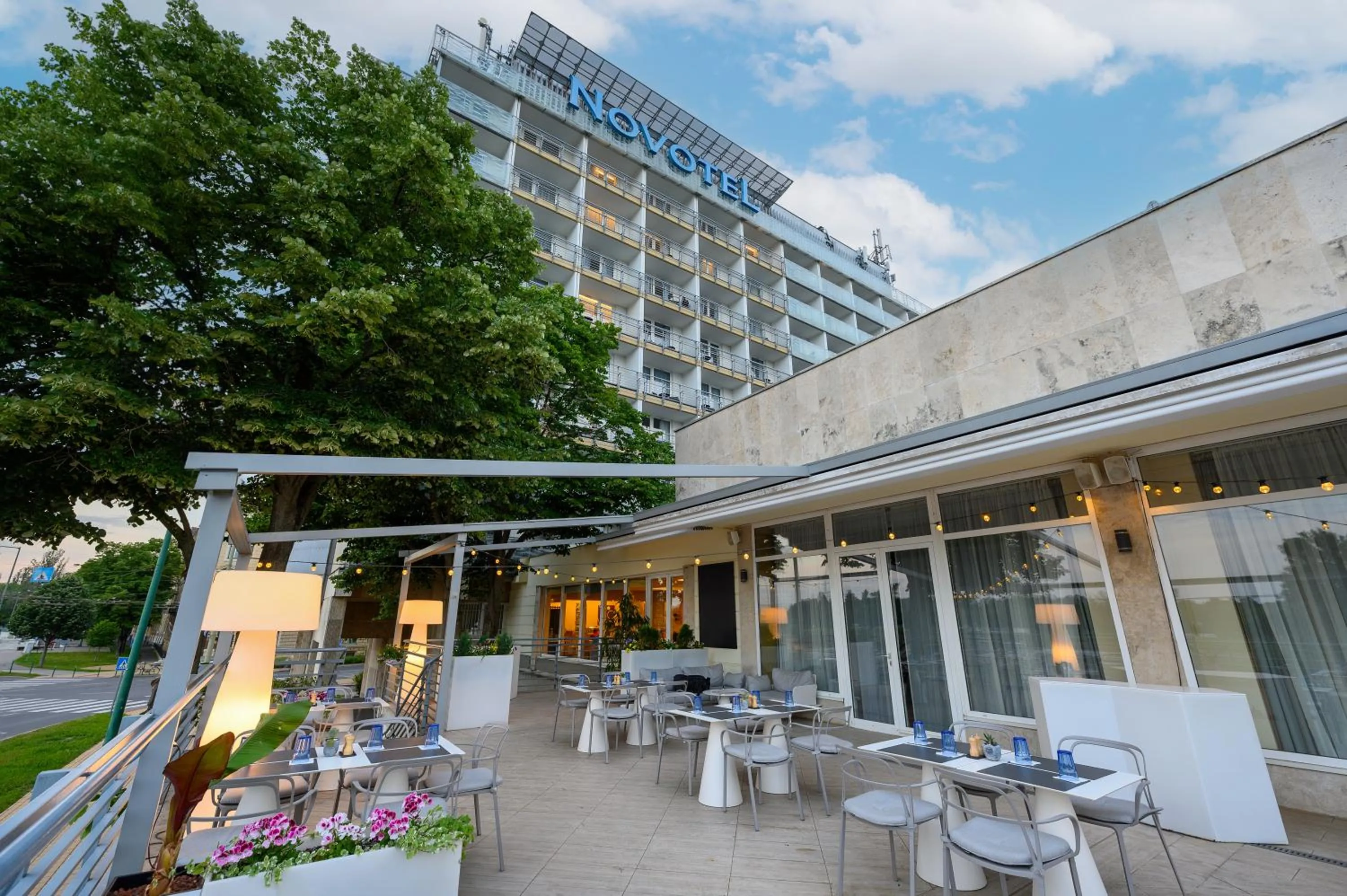 Property building in Novotel Szeged