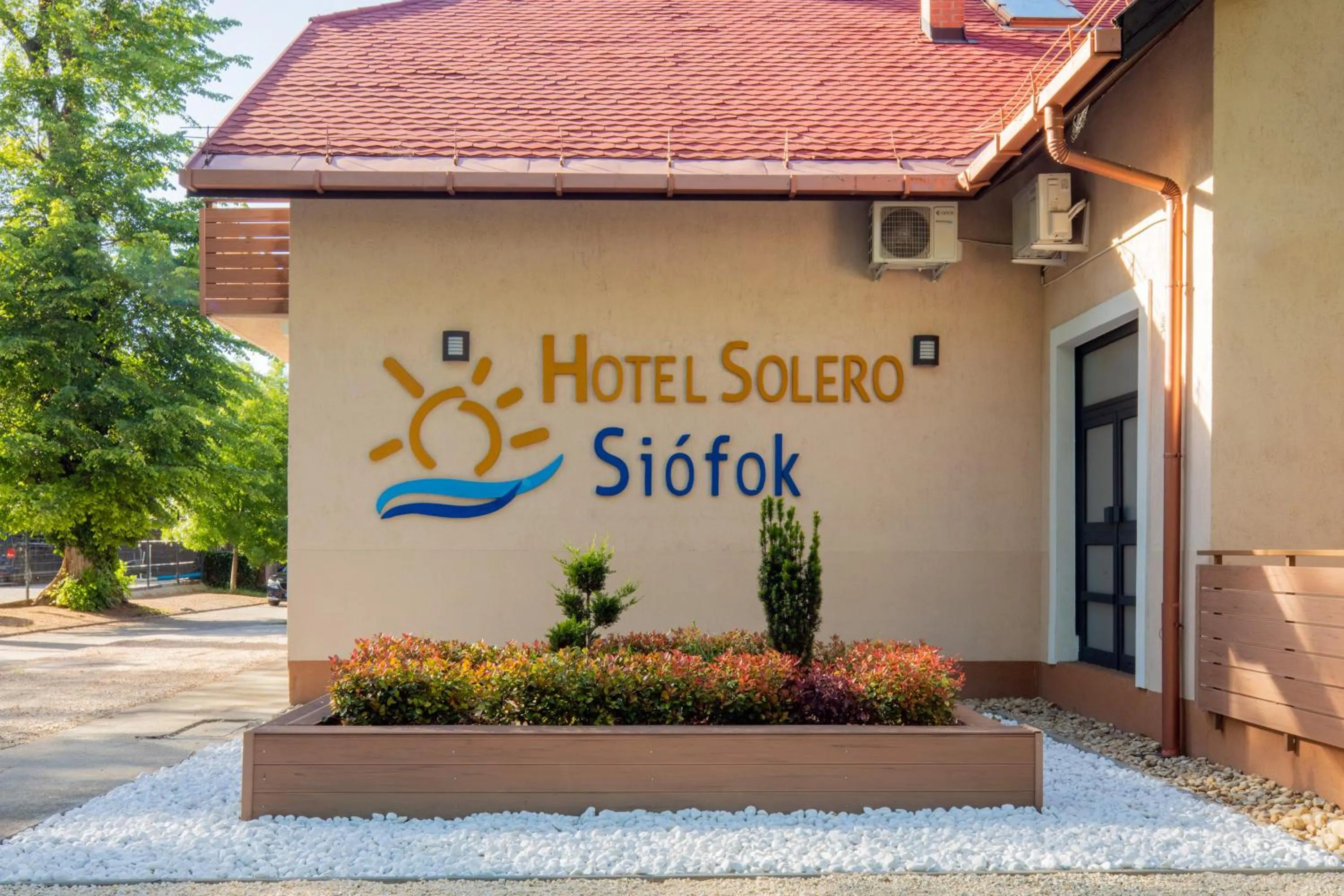 Property building in Hotel Solero
