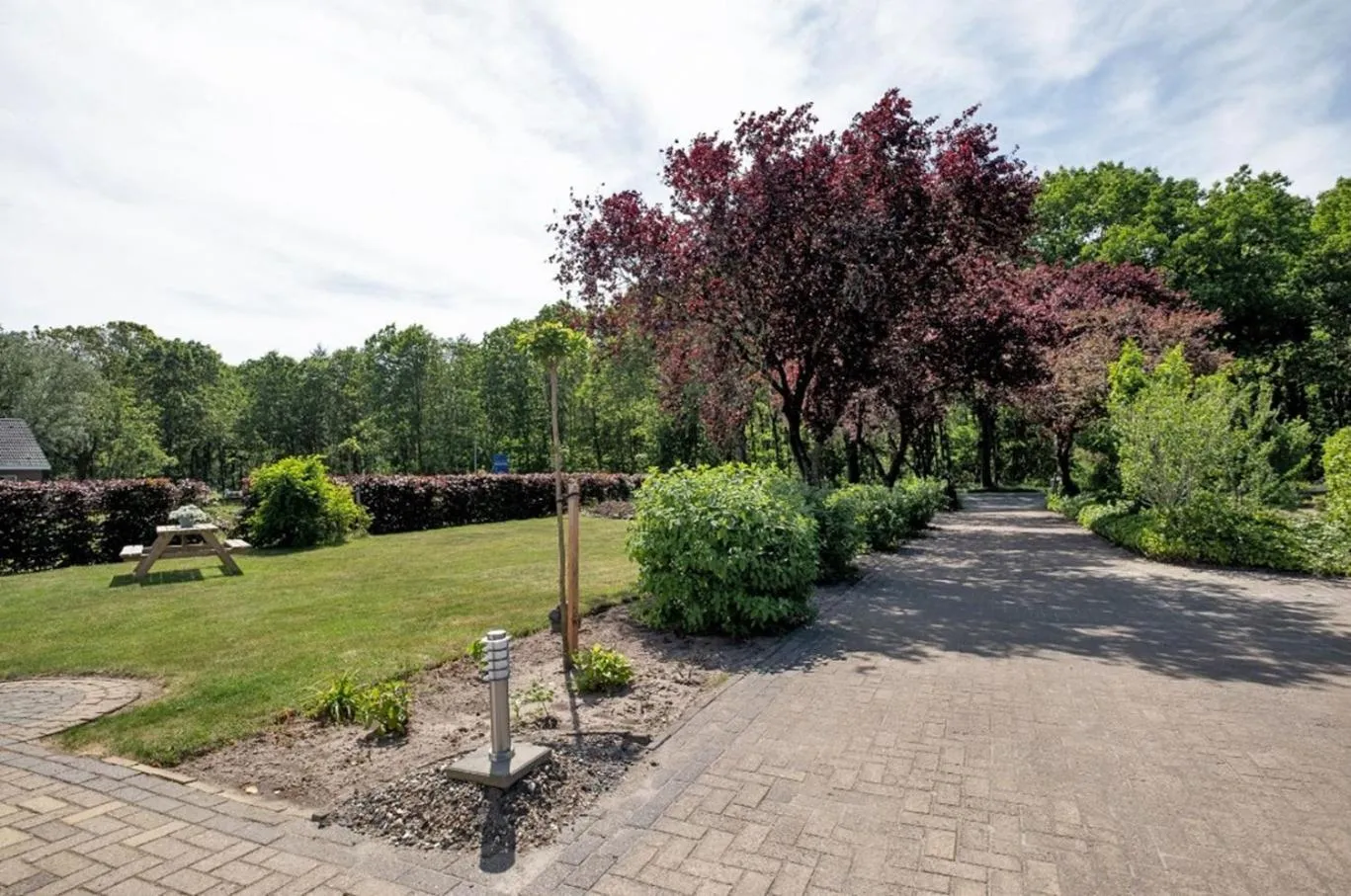 Garden view in B & B Het Veurhuus