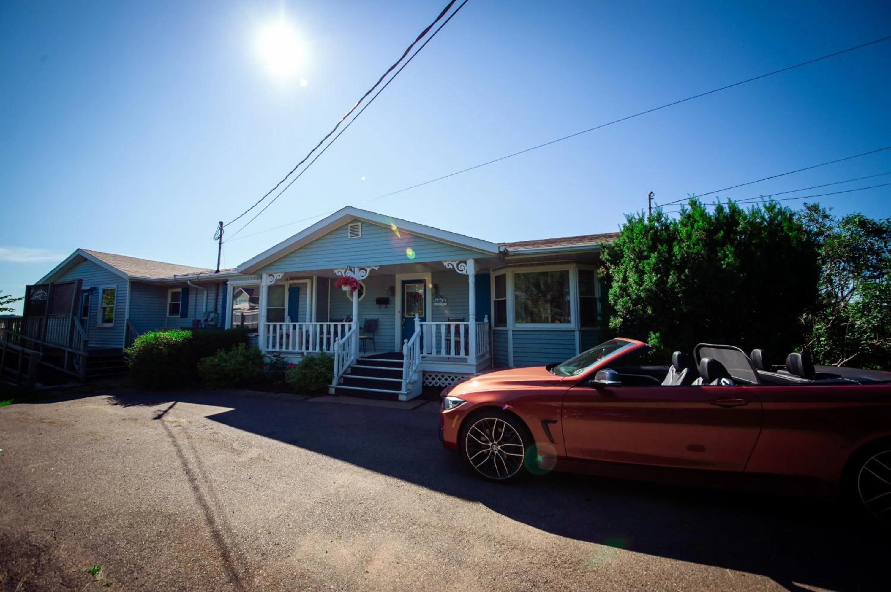 Property building in Lee's Ocean Peek B & B